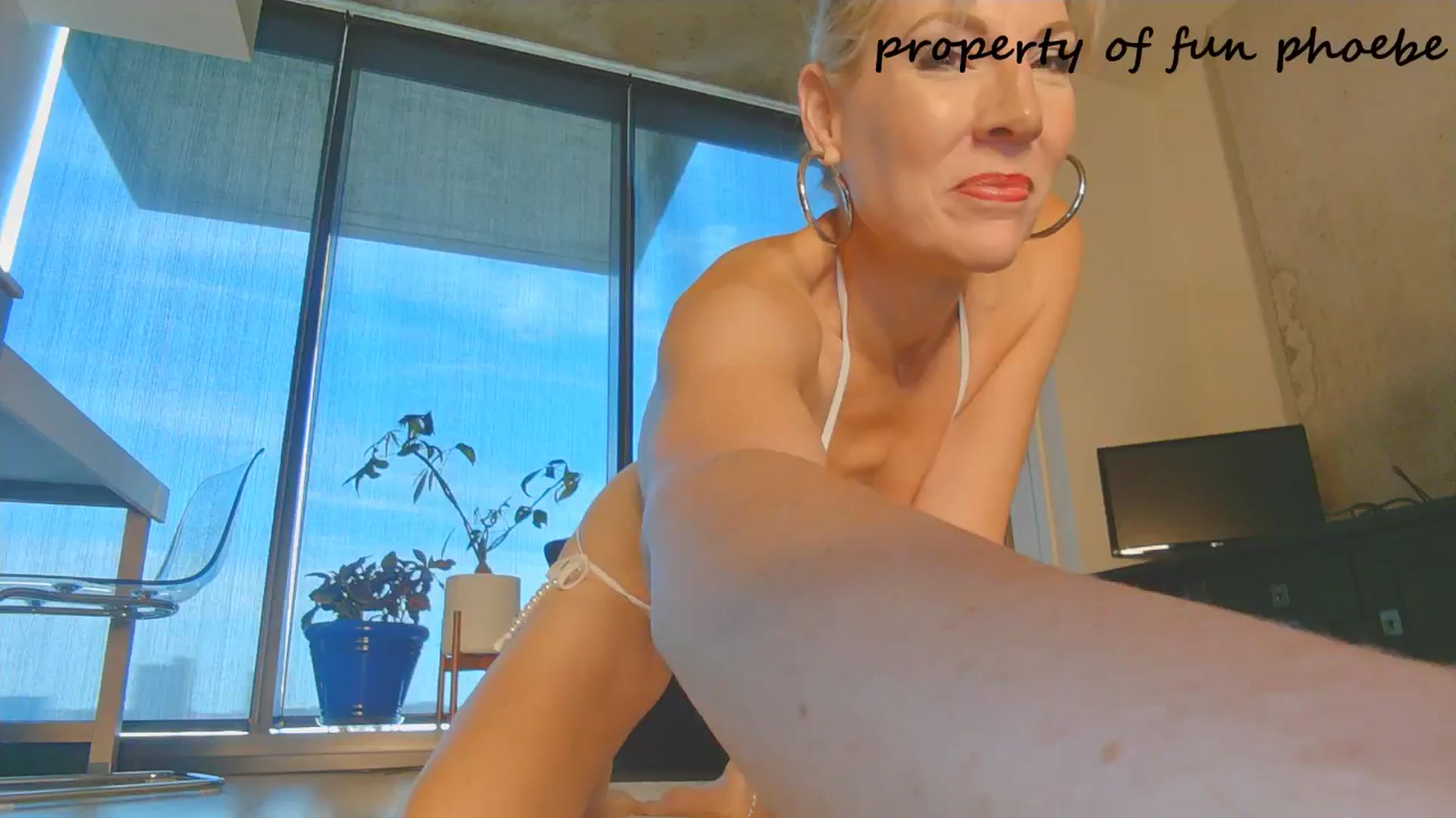 Gallery image thumbnail from Fun_Phoebe's myfreecams stream on, 07/10/2025, 17:16 image 10 of 20