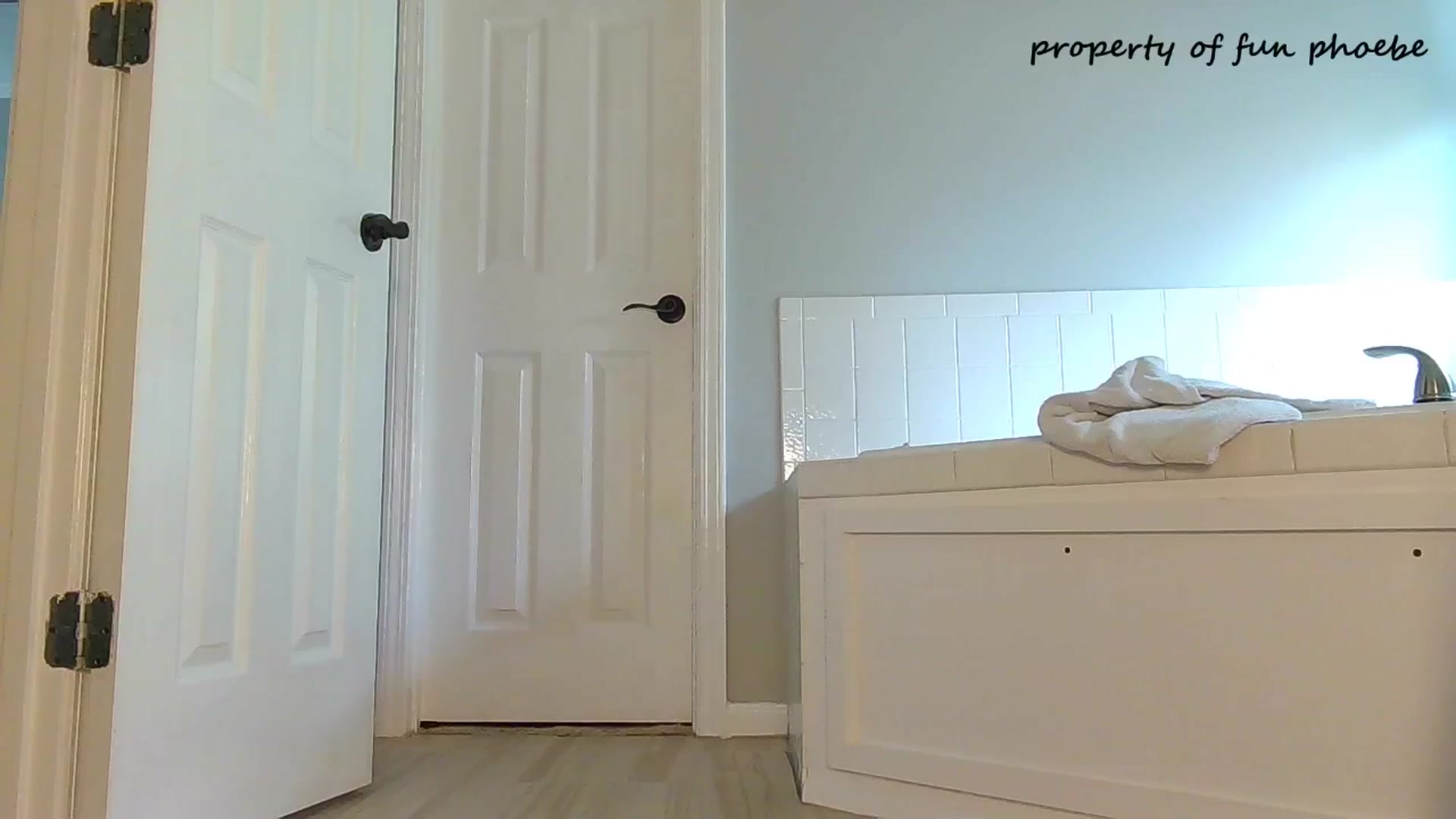 Gallery image thumbnail from Fun_Phoebe's myfreecams stream on, 08/25/2025, 18:21 image 2 of 20