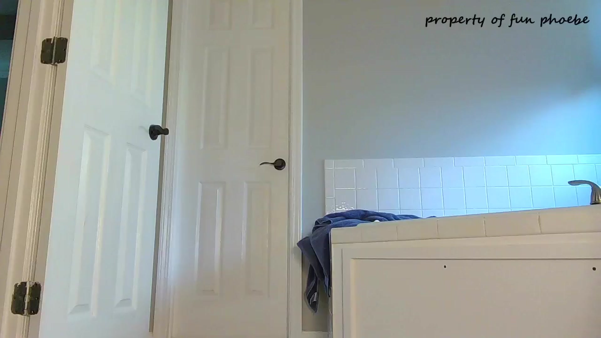 Gallery image thumbnail from Fun_Phoebe's myfreecams stream on, 11/14/2025, 20:31 image 10 of 20