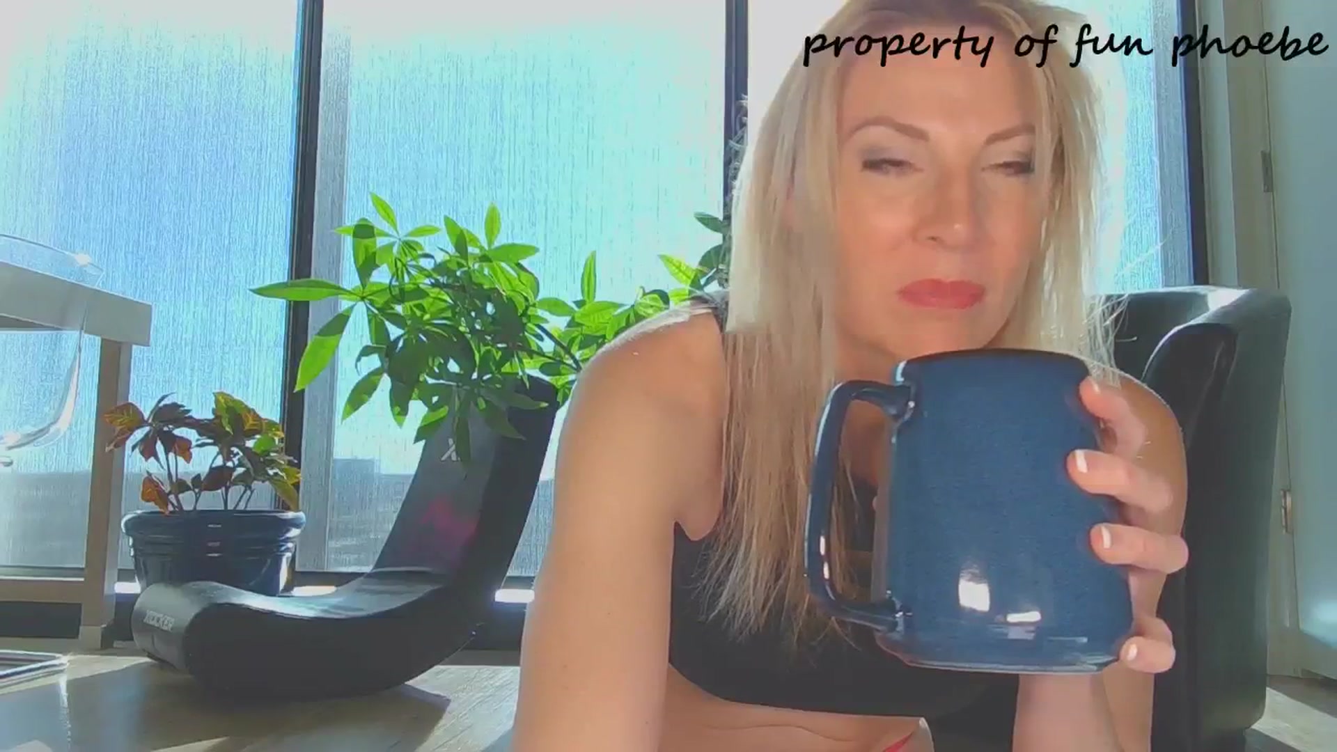 Gallery image thumbnail from Fun_Phoebe's myfreecams stream on, 01/11/2026, 19:04 image 5 of 20