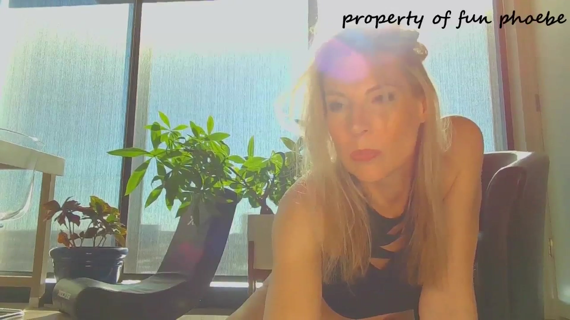 Gallery image thumbnail from Fun_Phoebe's myfreecams stream on, 01/11/2026, 19:04 image 20 of 20