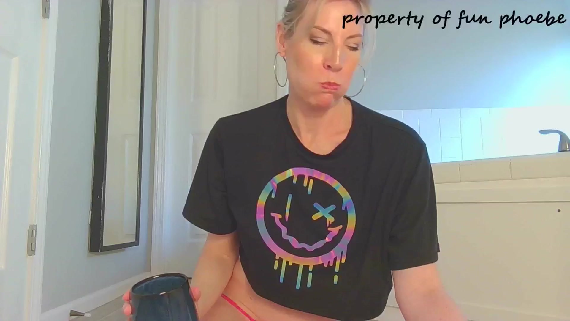 Gallery image thumbnail from Fun_Phoebe's myfreecams stream on, 01/22/2026, 19:18 image 1 of 20