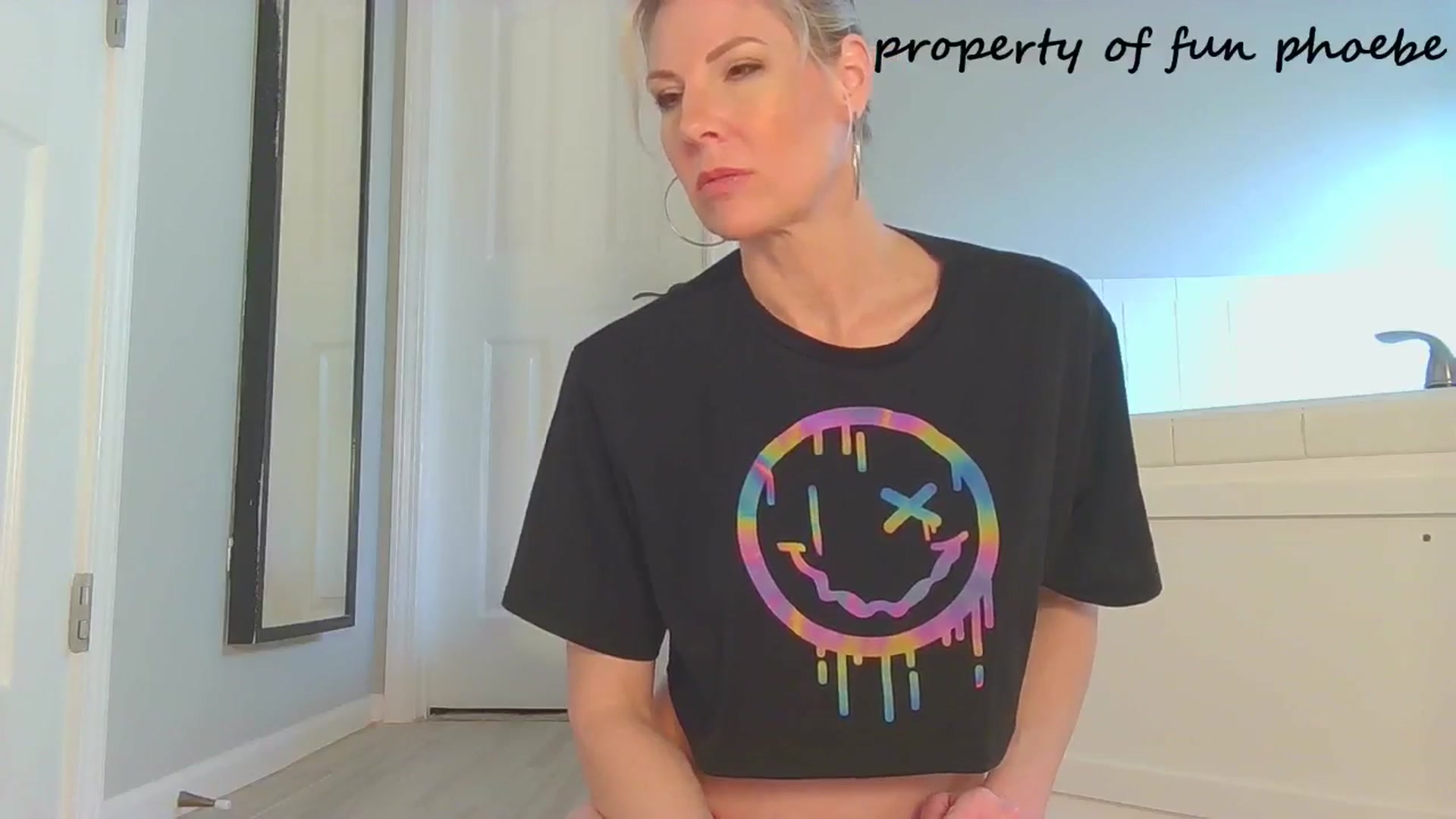 Gallery image thumbnail from Fun_Phoebe's myfreecams stream on, 01/22/2026, 19:18 image 8 of 20