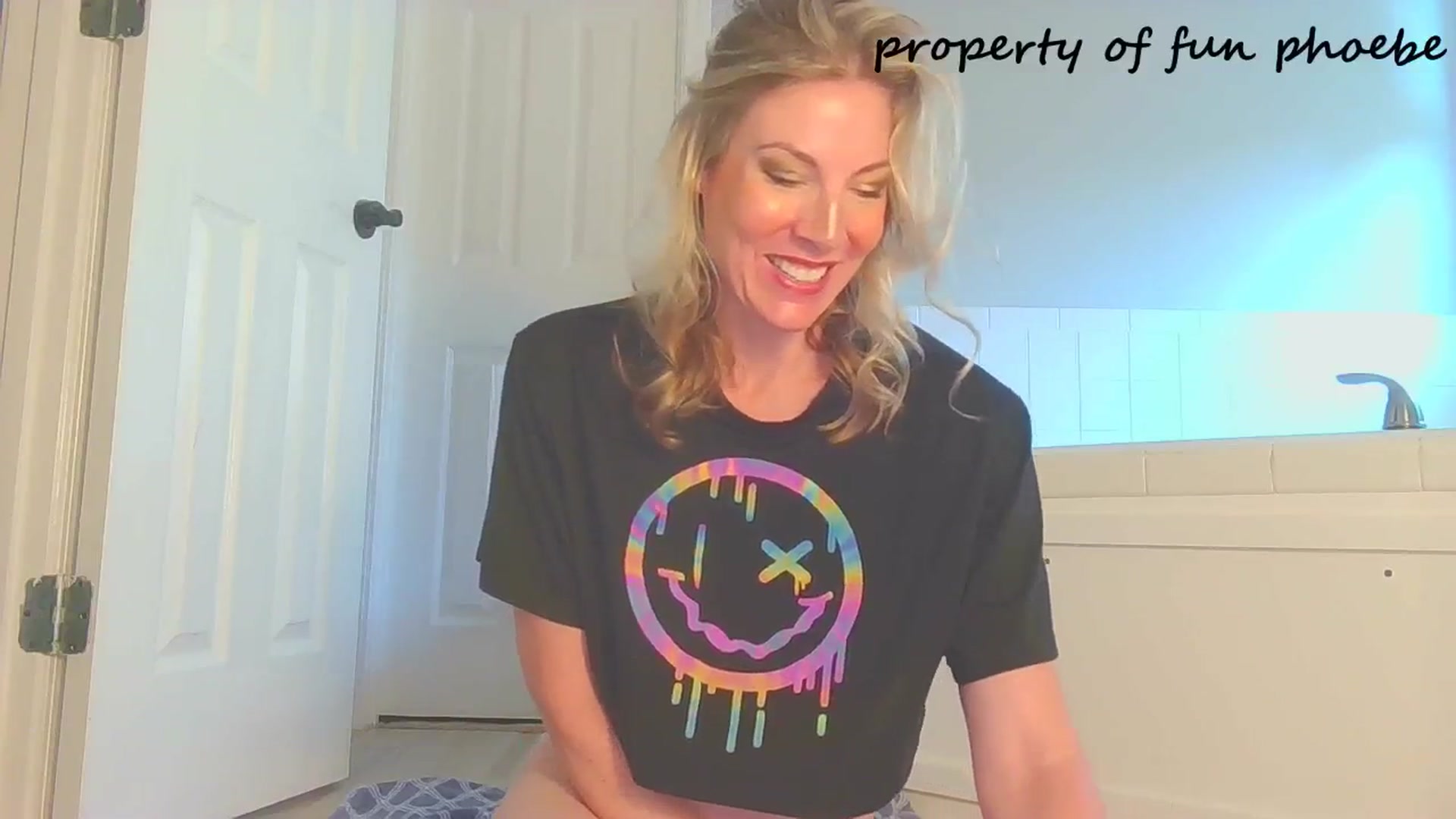 Gallery image thumbnail from Fun_Phoebe's myfreecams stream on, 04/21/2026, 15:01 image 4 of 20