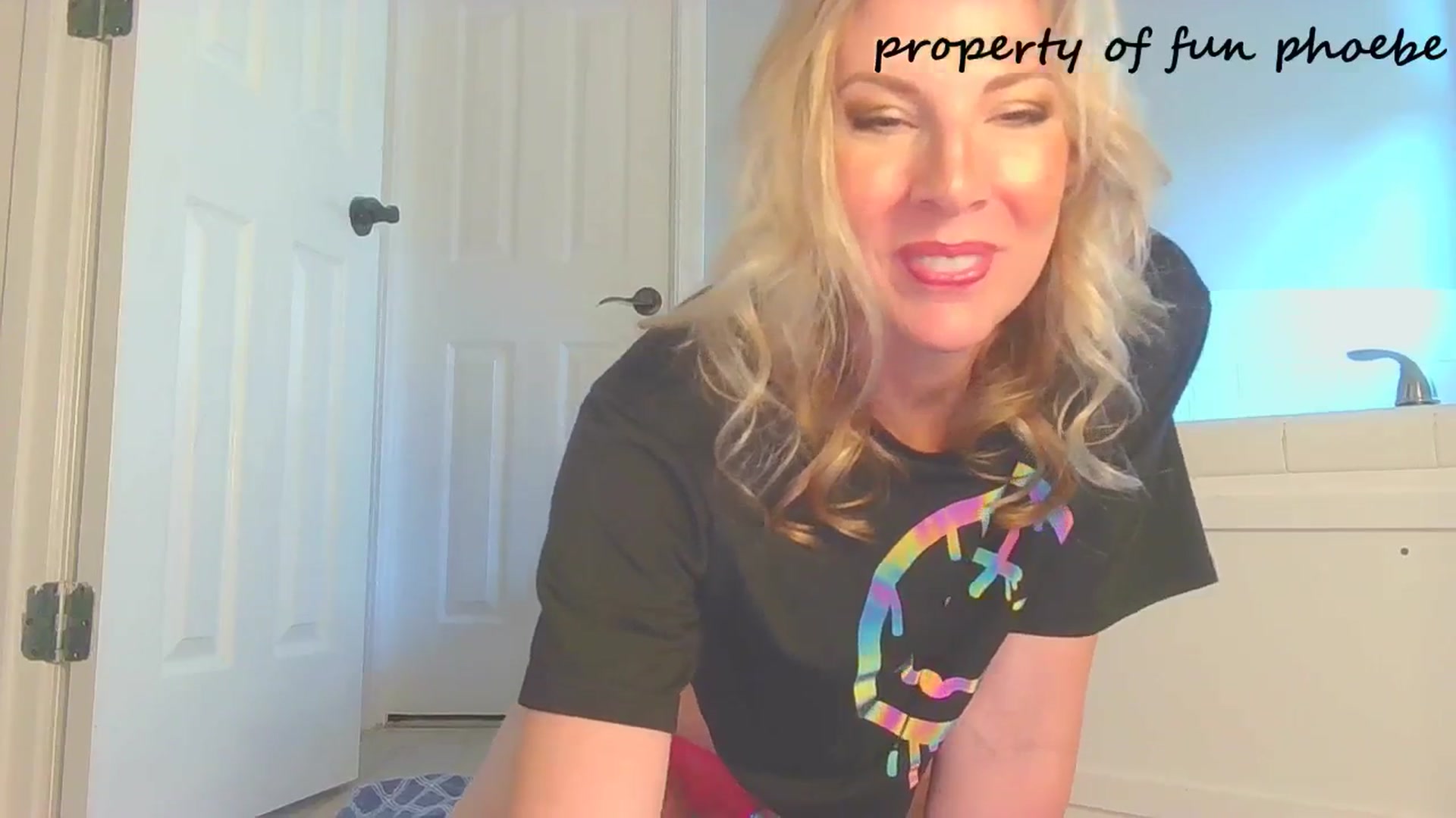 Gallery image thumbnail from Fun_Phoebe's myfreecams stream on, 04/21/2026, 15:01 image 18 of 20