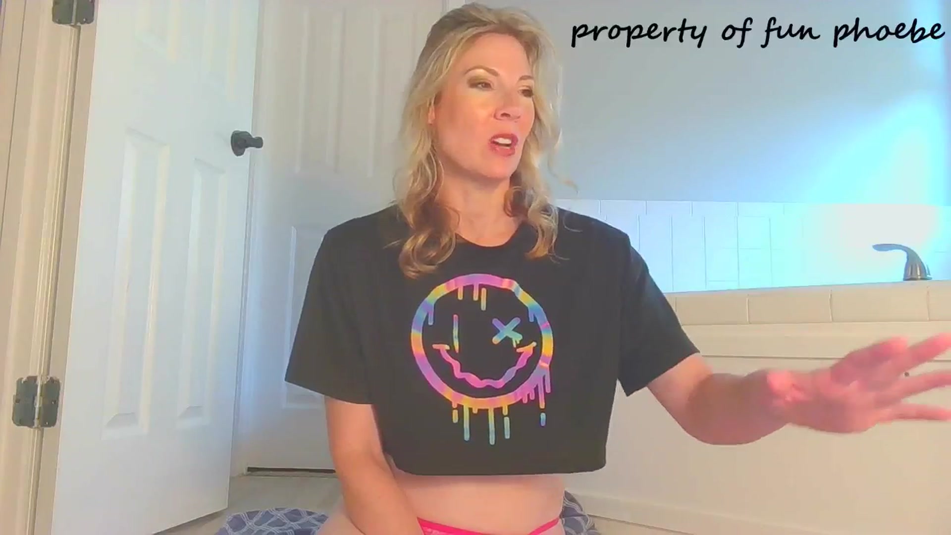 Gallery image thumbnail from Fun_Phoebe's myfreecams stream on, 04/21/2026, 15:01 image 6 of 20