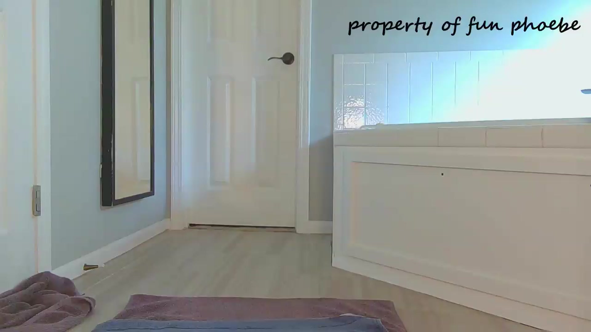 Gallery image thumbnail from Fun_Phoebe's myfreecams stream on, 07/22/2026, 14:58 image 18 of 20