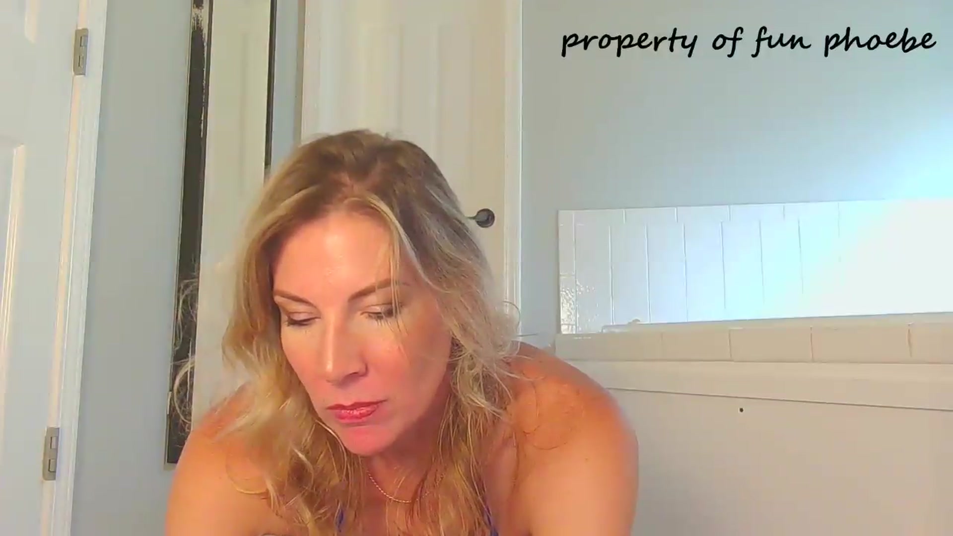 Gallery image thumbnail from Fun_Phoebe's myfreecams stream on, 09/09/2026, 18:43 image 15 of 20