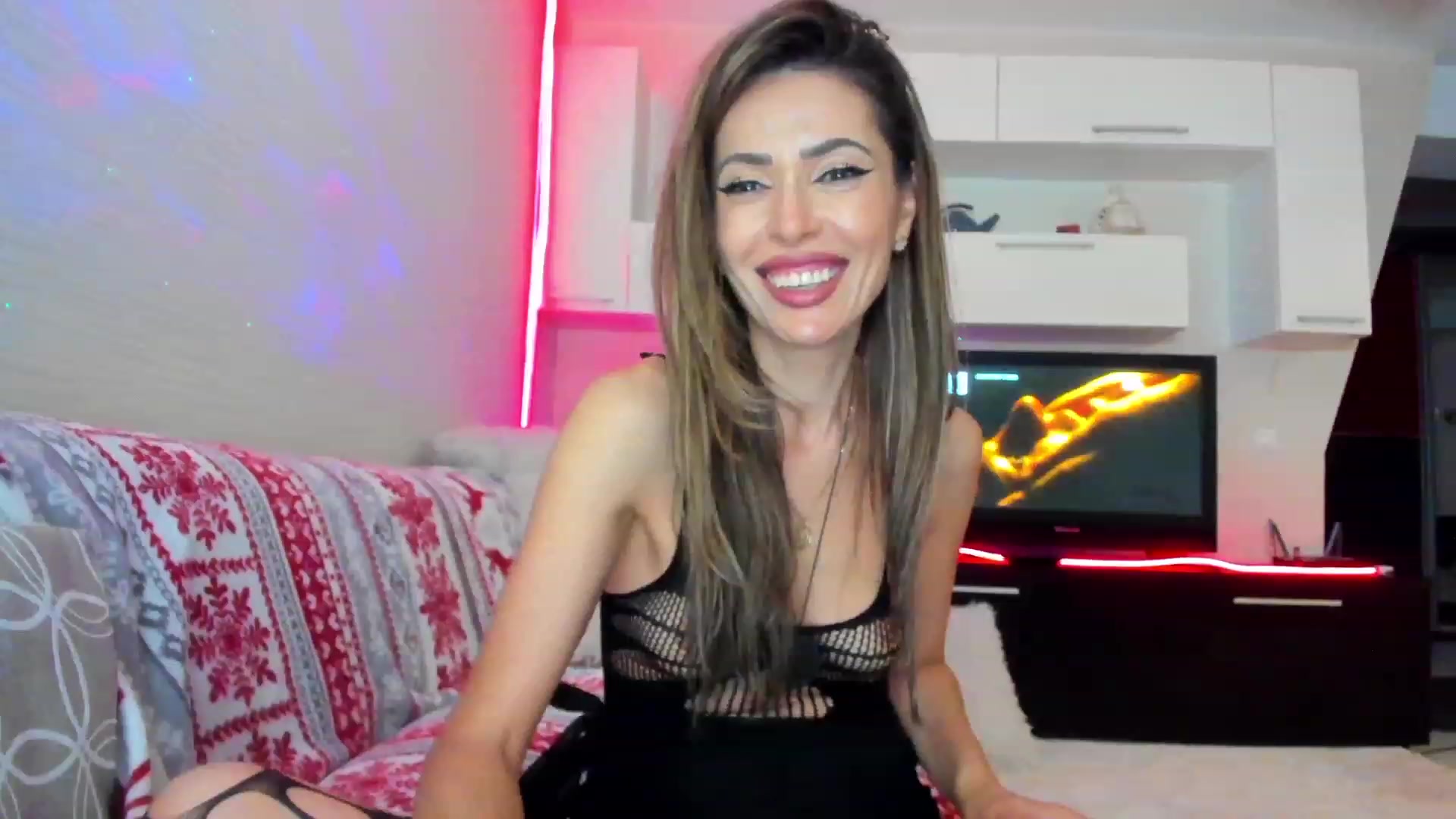 Gallery image thumbnail from FungAss's myfreecams stream on, 05/11/2023, 04:53 image 1 of 20