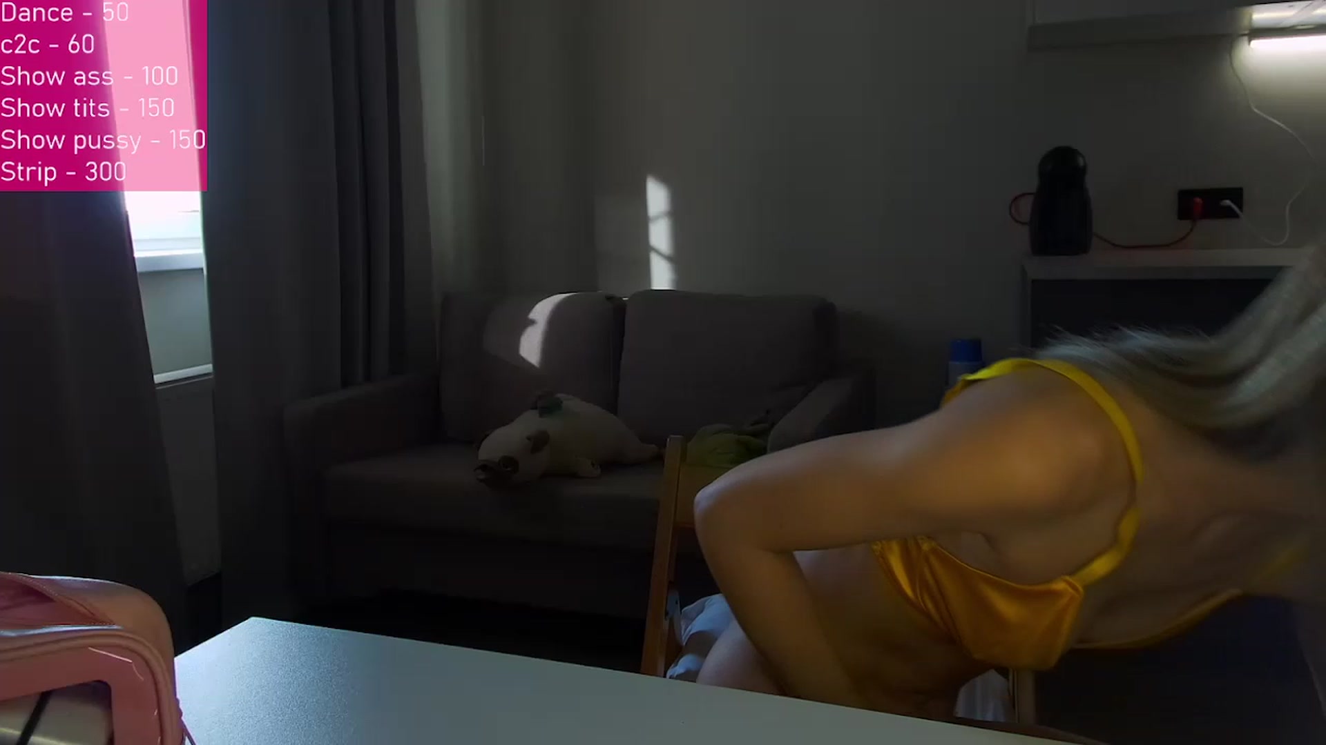 Gallery image thumbnail from FunnyMinni's myfreecams stream on, 12/11/2022, 08:35 image 5 of 20