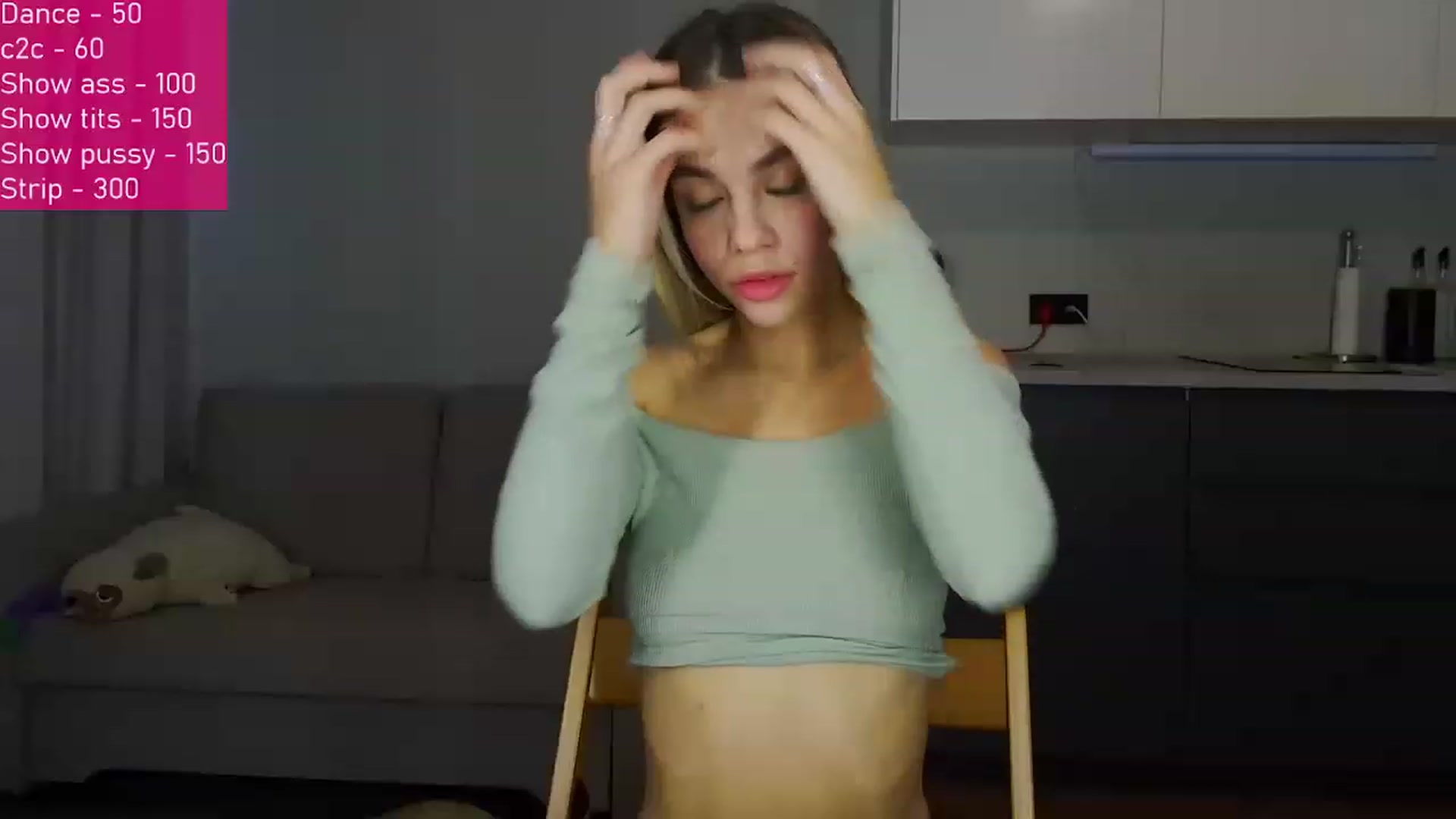 Gallery image thumbnail from FunnyMinni's myfreecams stream on, 12/12/2022, 08:34 image 16 of 20