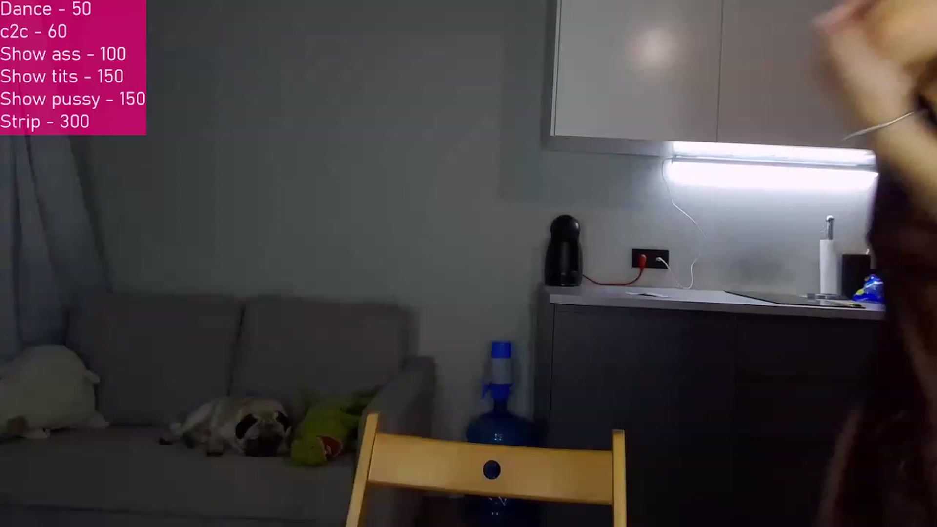 Gallery image thumbnail from FunnyMinni's myfreecams stream on, 12/12/2022, 18:21 image 6 of 20
