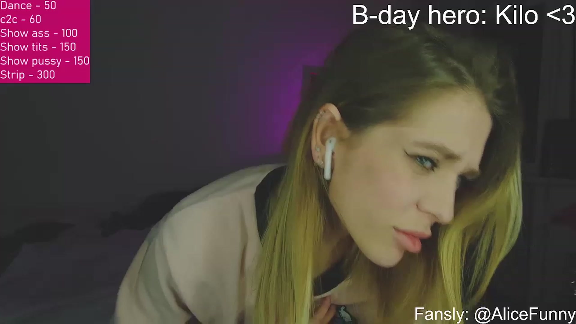 Gallery image thumbnail from FunnyMinni's myfreecams stream on, 01/09/2023, 18:12 image 4 of 20