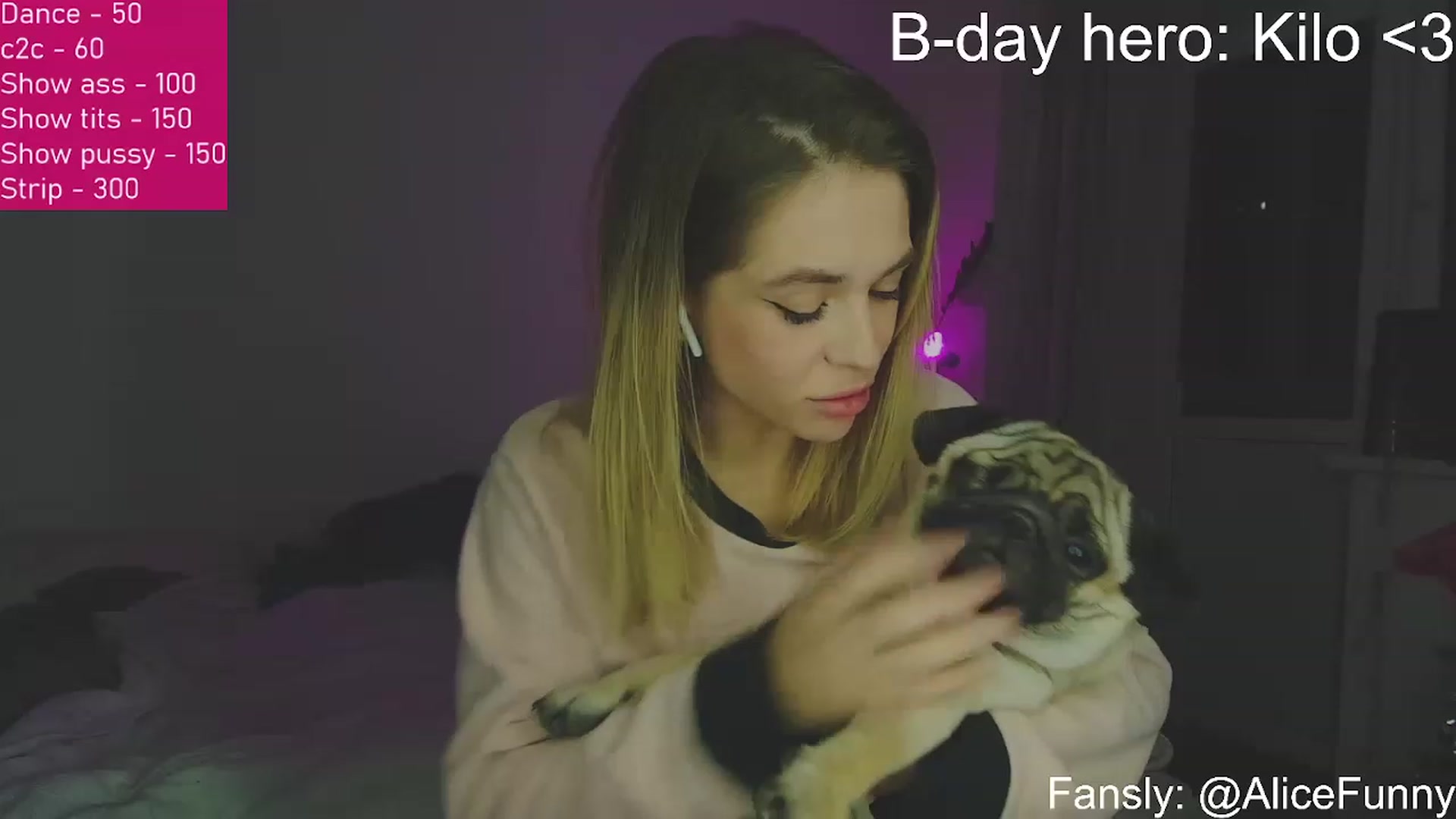 Gallery image thumbnail from FunnyMinni's myfreecams stream on, 01/09/2023, 18:12 image 8 of 20