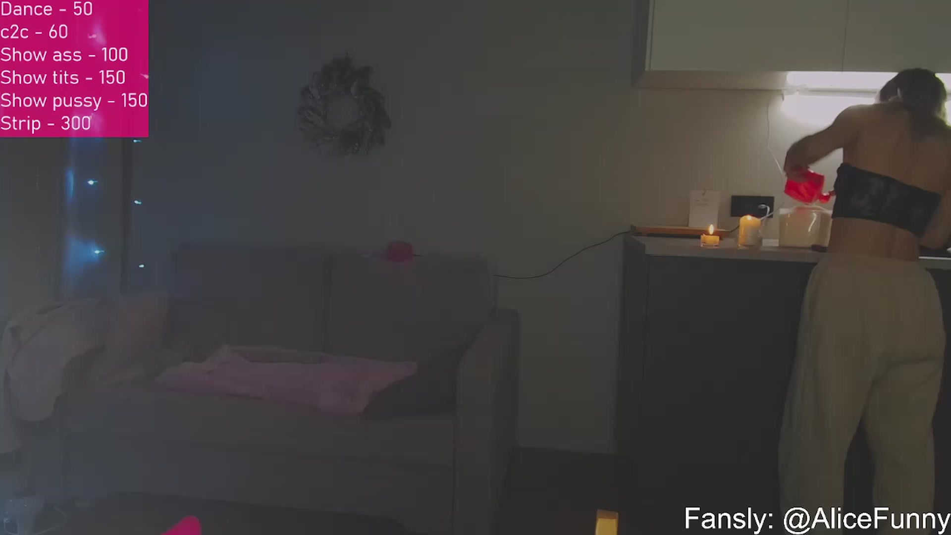 Gallery image thumbnail from FunnyMinni's myfreecams stream on, 01/13/2023, 18:03 image 13 of 20