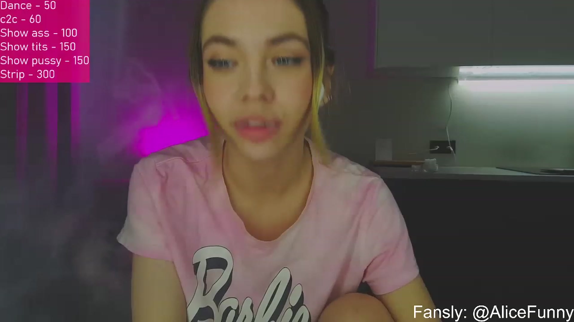 Gallery image thumbnail from FunnyMinni's myfreecams stream on, 01/15/2023, 11:20 image 13 of 20