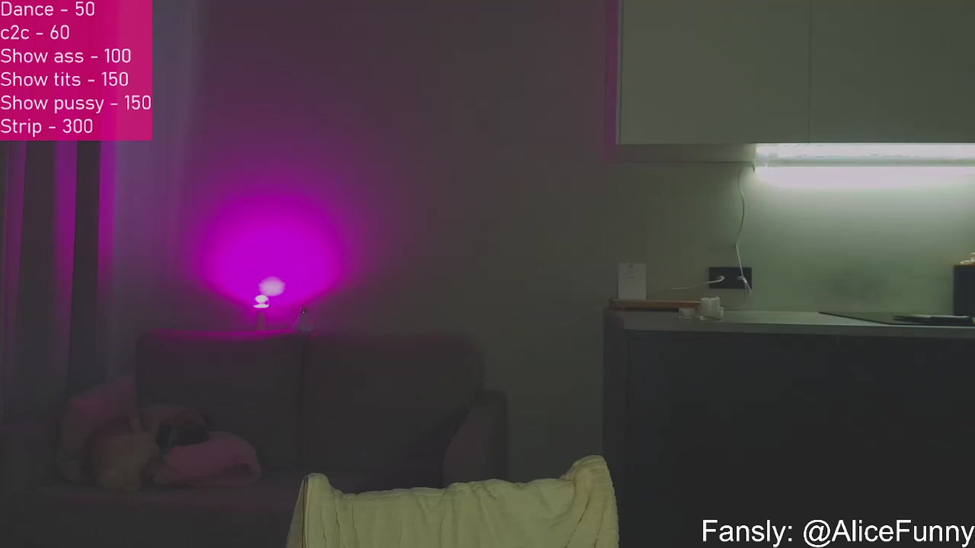 Gallery image thumbnail from FunnyMinni's myfreecams stream on, 01/15/2023, 11:20 image 6 of 20