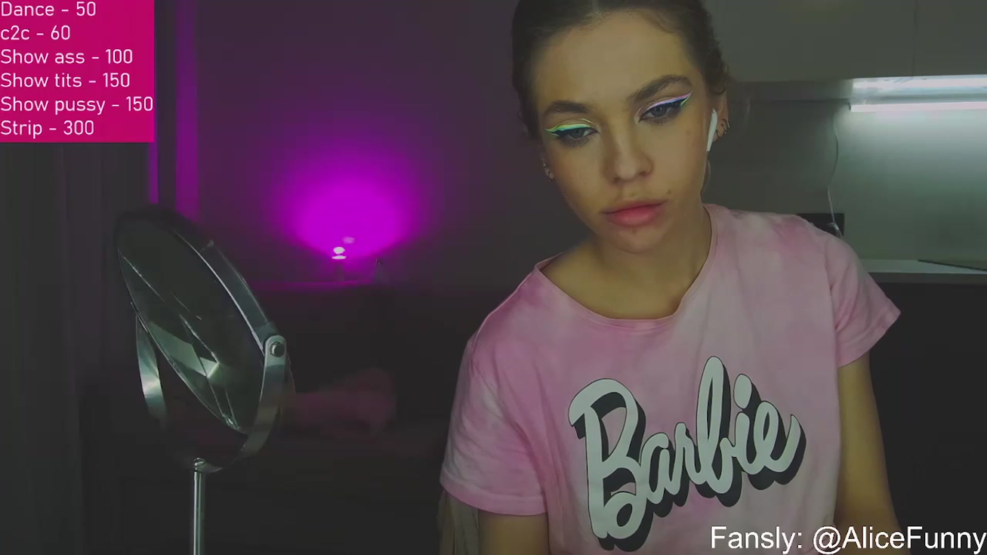 Gallery image thumbnail from FunnyMinni's myfreecams stream on, 01/15/2023, 18:05 image 6 of 20