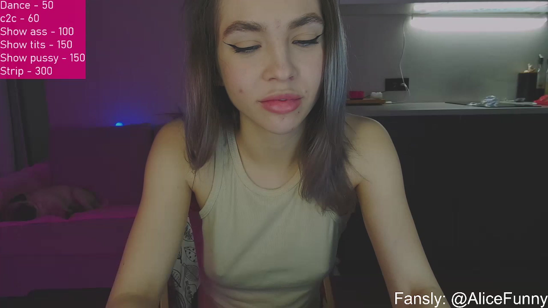 Gallery image thumbnail from FunnyMinni's myfreecams stream on, 01/26/2023, 17:15 image 6 of 20