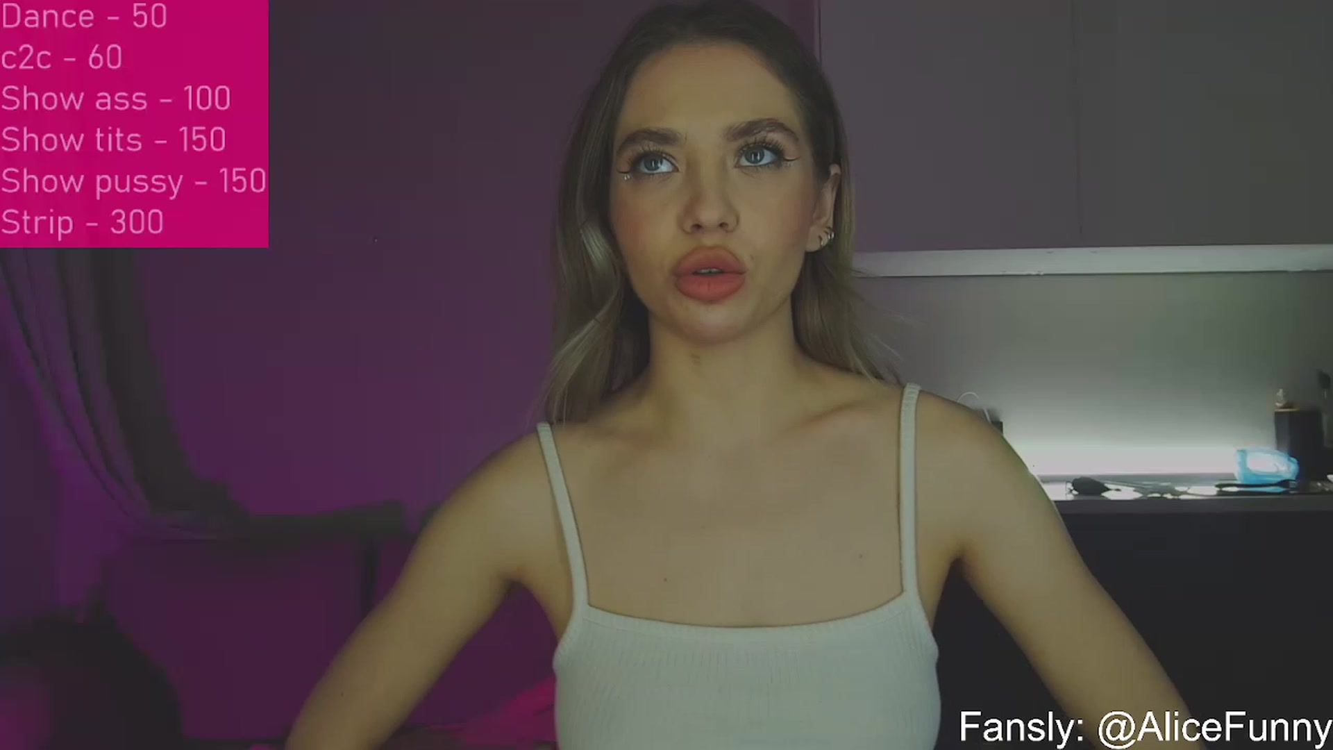 Gallery image thumbnail from FunnyMinni's myfreecams stream on, 02/03/2023, 18:31 image 18 of 20