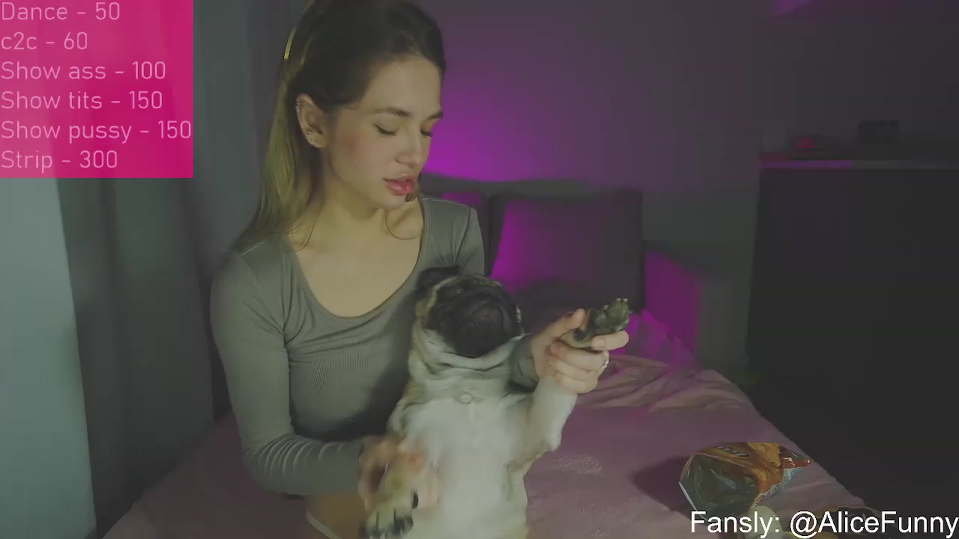 Gallery image thumbnail from FunnyMinni's myfreecams stream on, 02/21/2023, 07:41 image 9 of 20