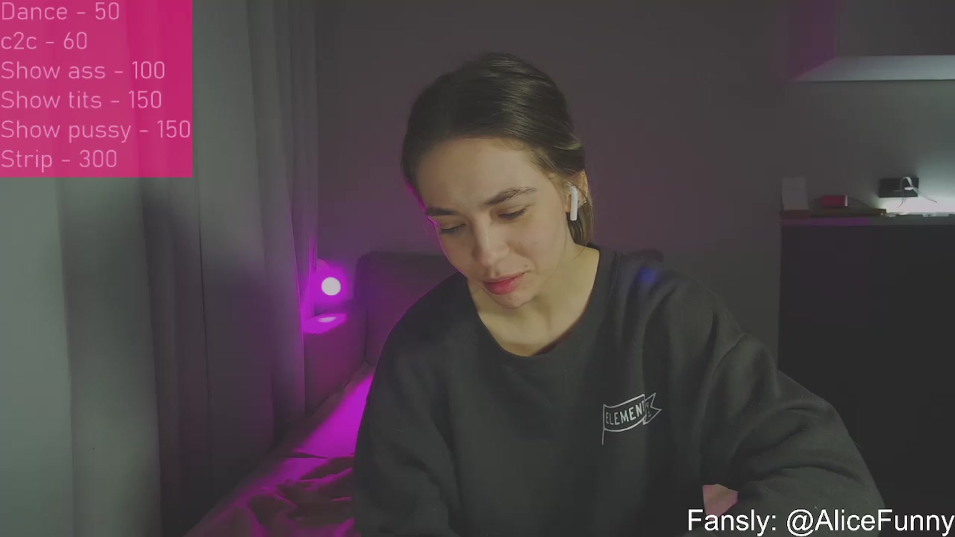 Gallery image thumbnail from FunnyMinni's myfreecams stream on, 02/23/2023, 18:14 image 4 of 20