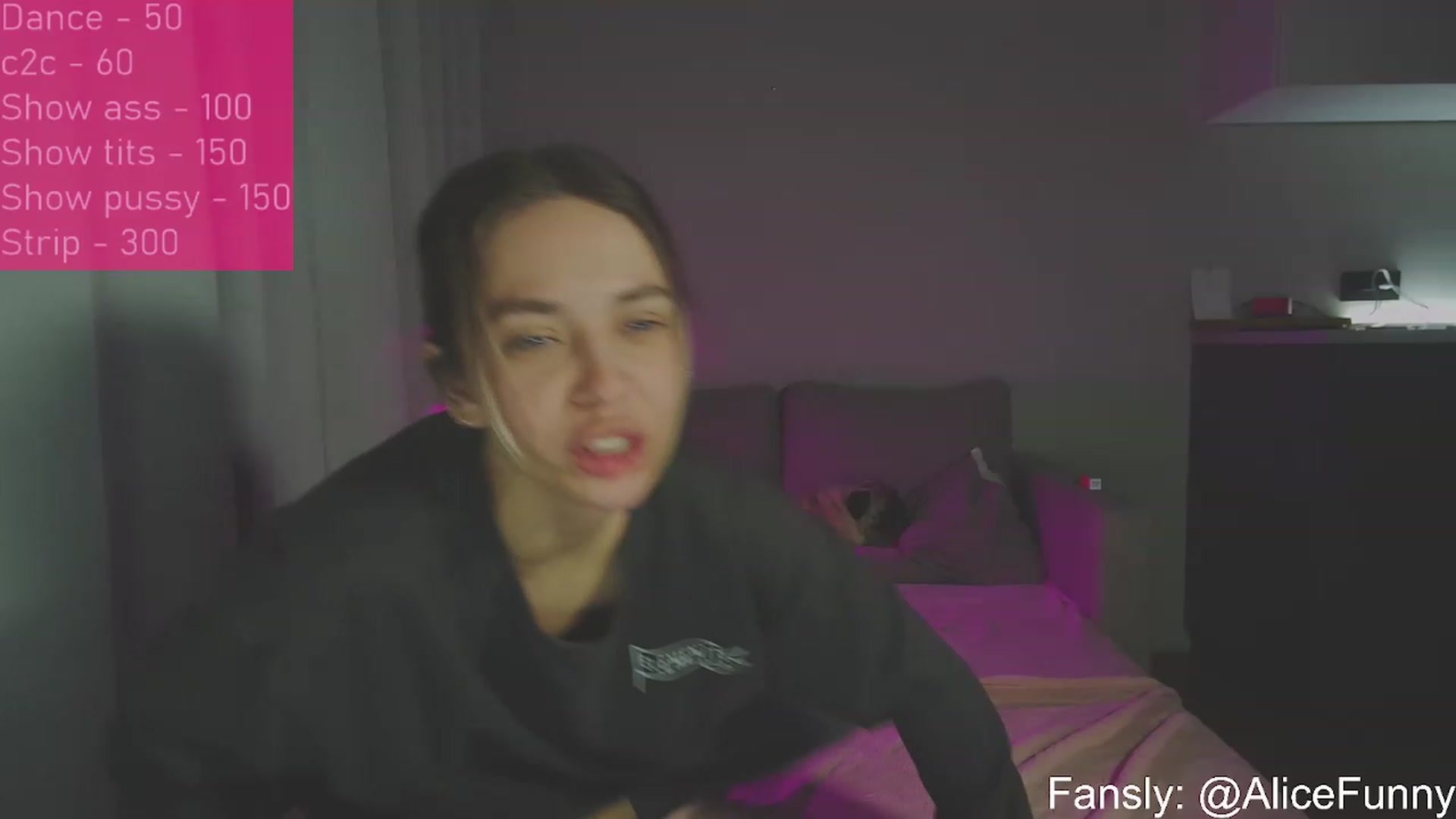 Gallery image thumbnail from FunnyMinni's myfreecams stream on, 02/23/2023, 18:14 image 12 of 20