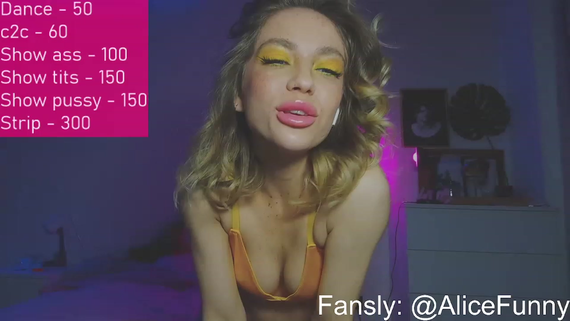 Gallery image thumbnail from FunnyMinni's myfreecams stream on, 03/14/2023, 06:54 image 4 of 20