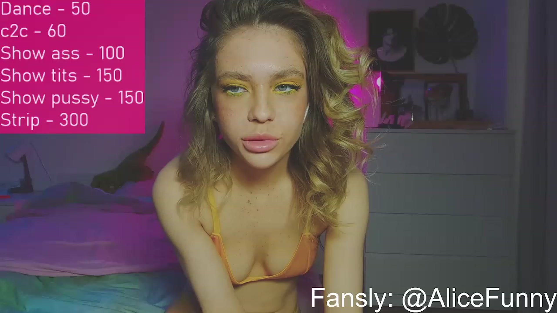 Gallery image thumbnail from FunnyMinni's myfreecams stream on, 03/14/2023, 07:52 image 18 of 20