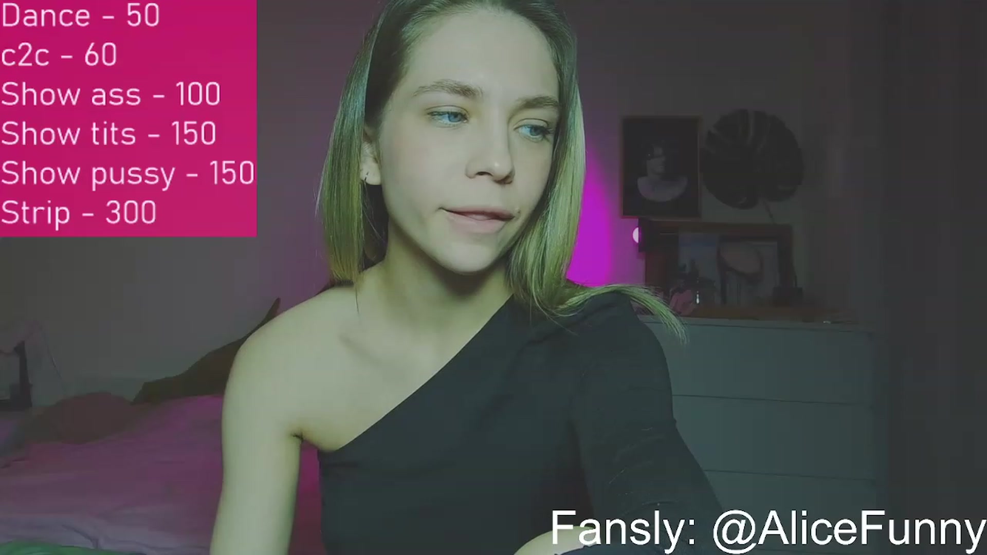 Gallery image thumbnail from FunnyMinni's myfreecams stream on, 03/14/2023, 19:16 image 9 of 20