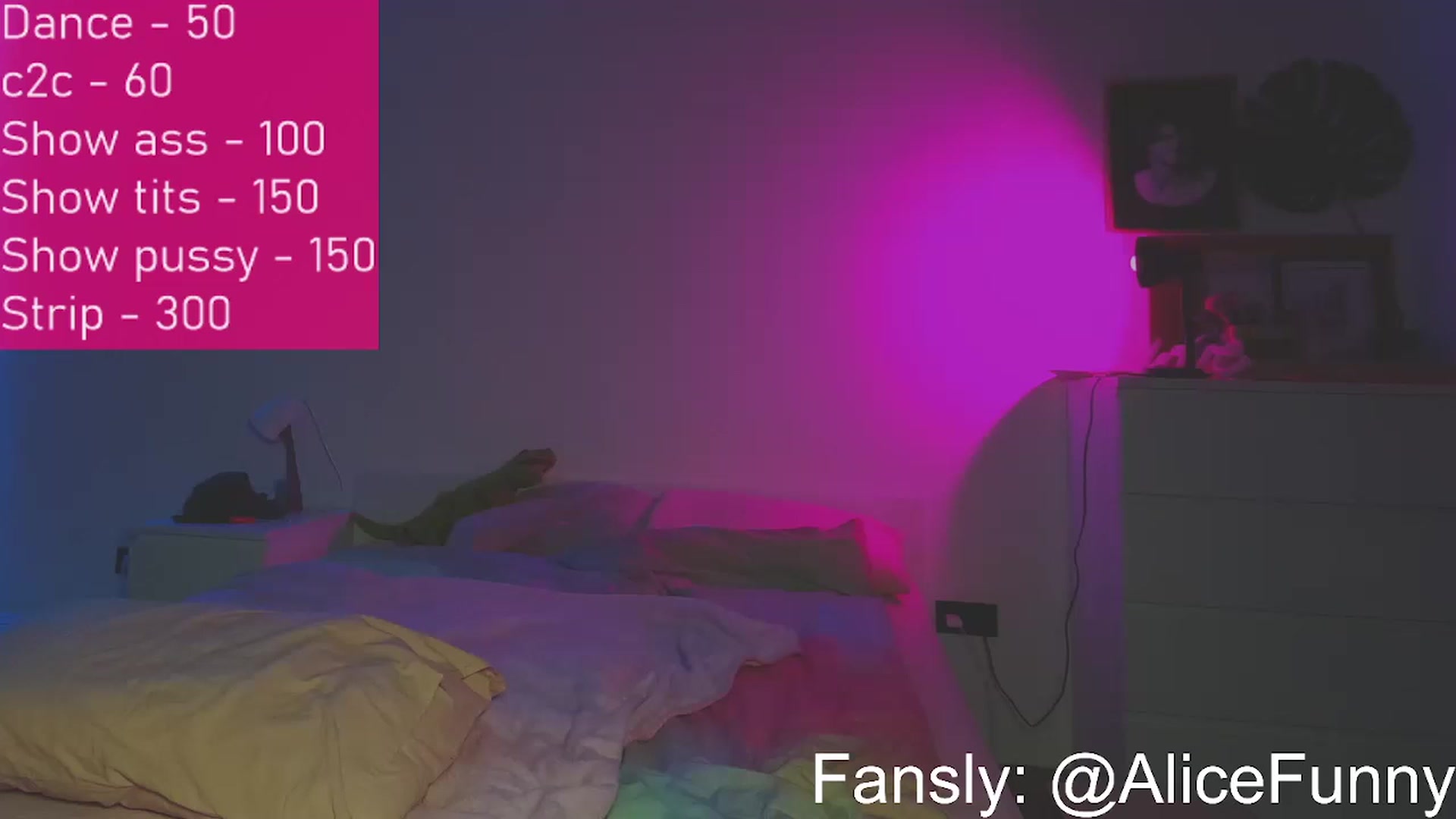 Gallery image thumbnail from FunnyMinni's myfreecams stream on, 03/18/2023, 20:11 image 1 of 20