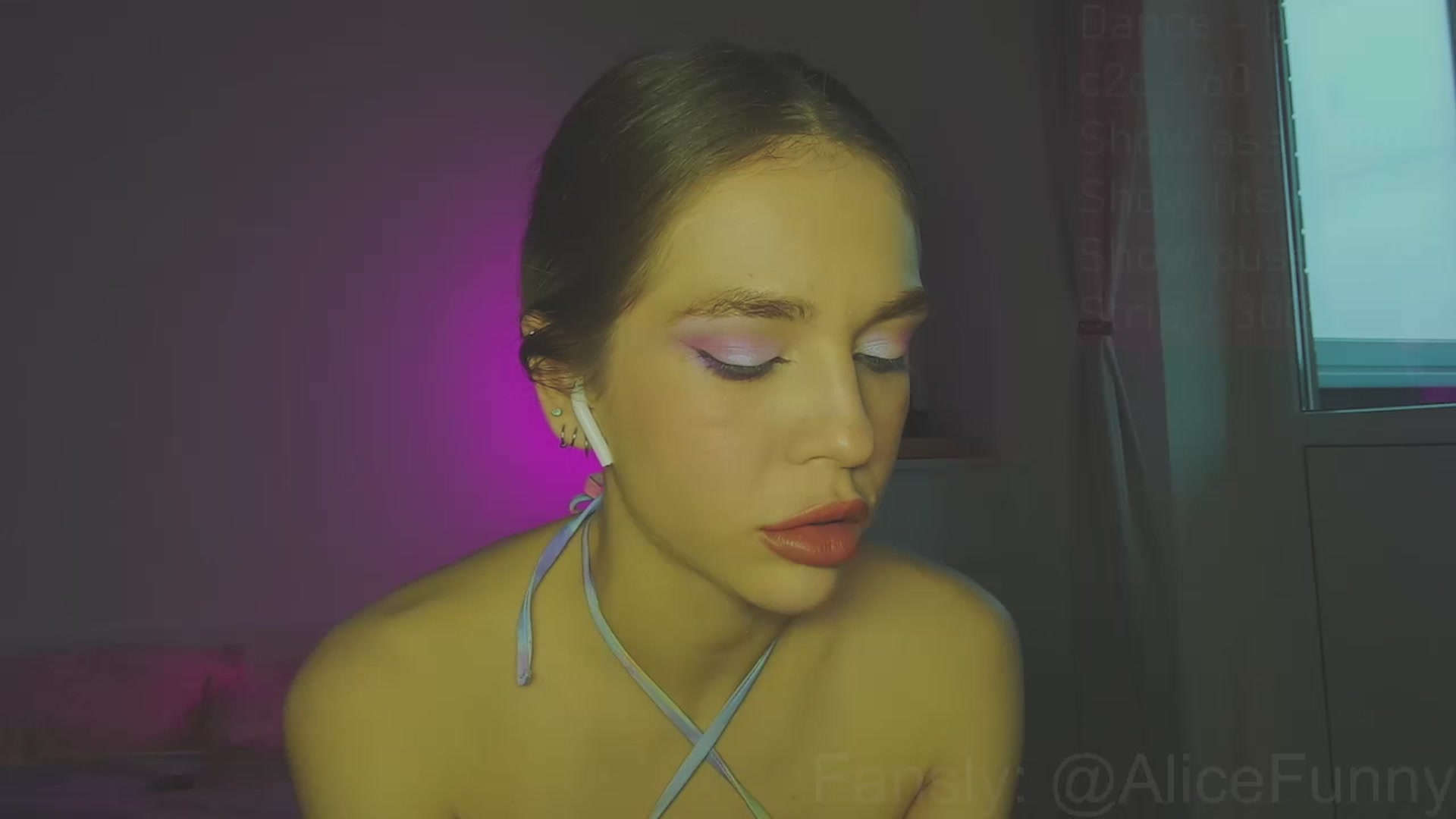 Gallery image thumbnail from FunnyMinni's myfreecams stream on, 03/29/2023, 06:09 image 18 of 20