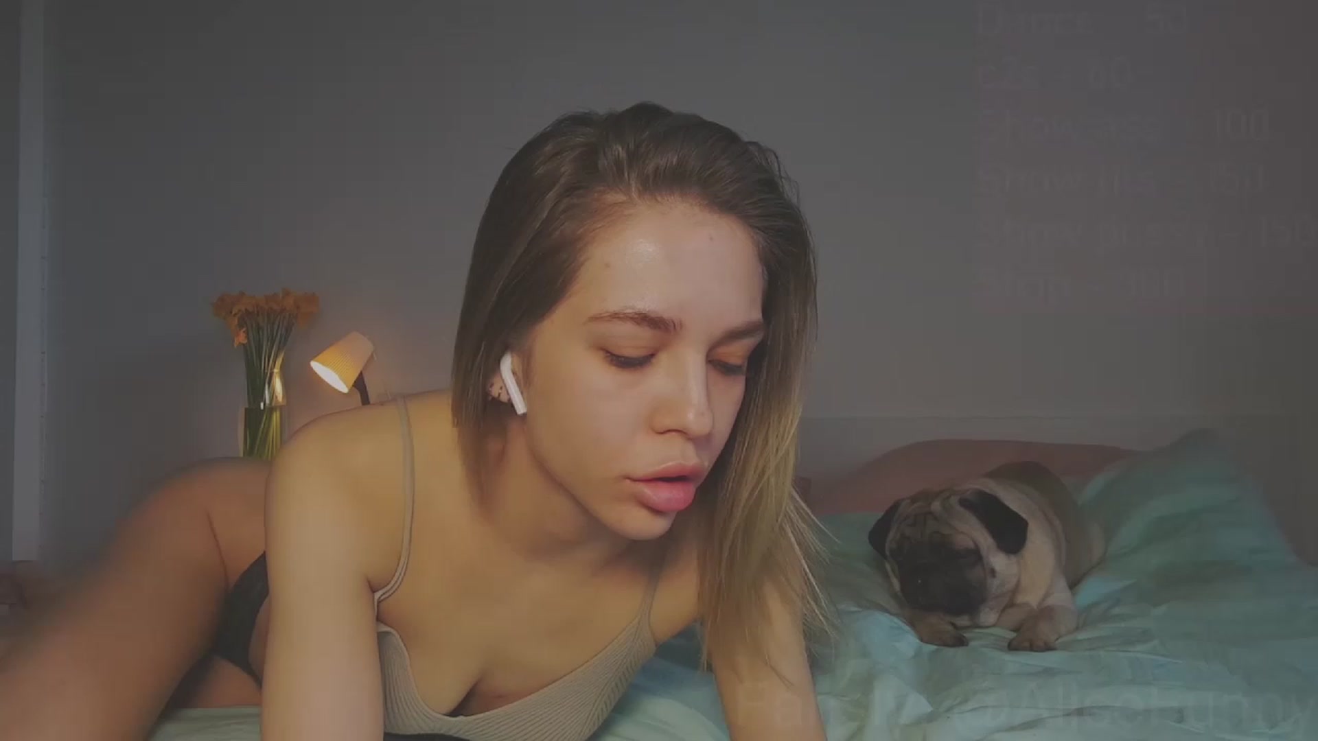 Gallery image thumbnail from FunnyMinni's myfreecams stream on, 03/31/2023, 08:03 image 2 of 20