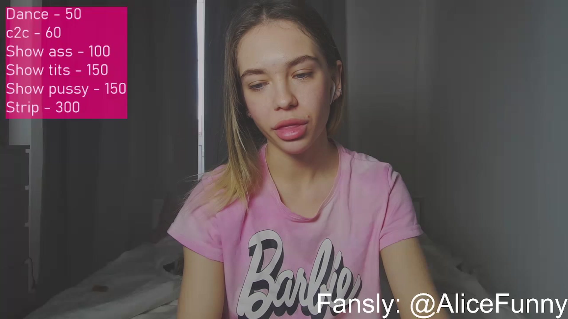 Gallery image thumbnail from FunnyMinni's myfreecams stream on, 04/18/2023, 08:18 image 13 of 20