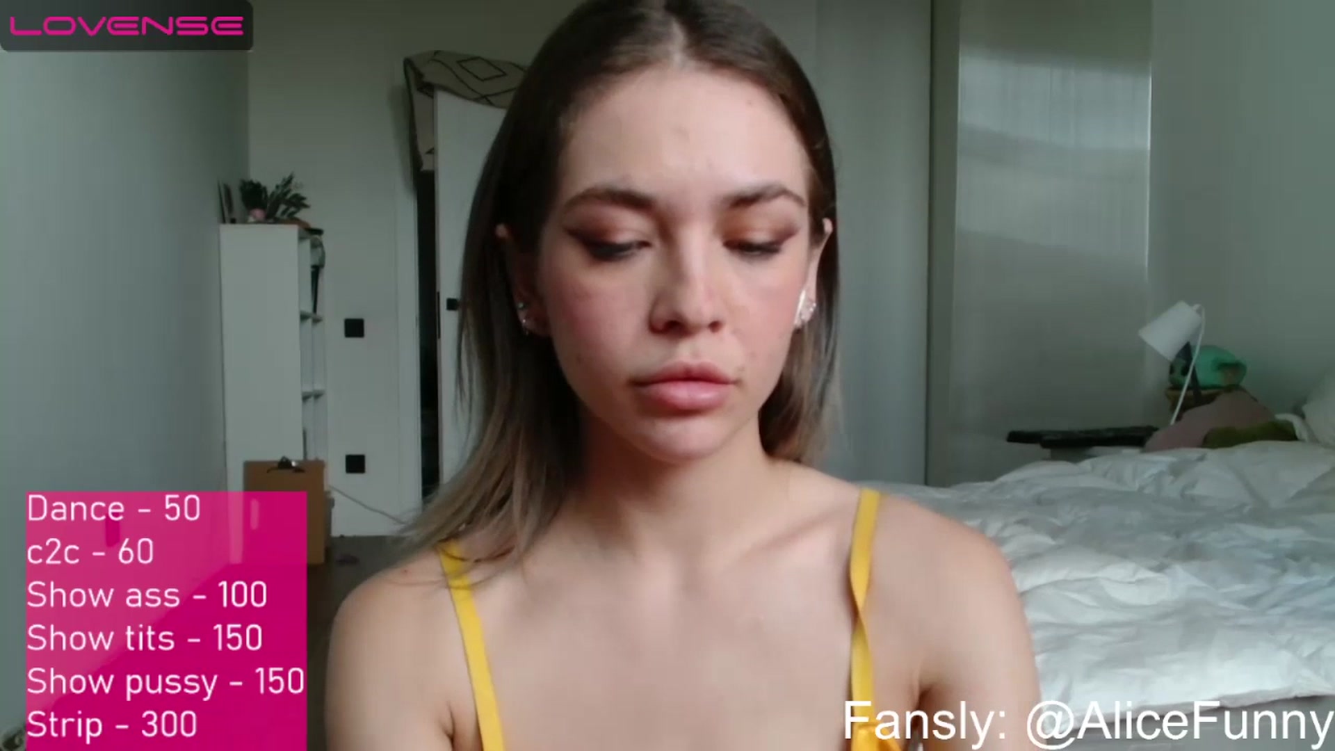 Gallery image thumbnail from FunnyMinni's myfreecams stream on, 07/13/2023, 08:09 image 11 of 20