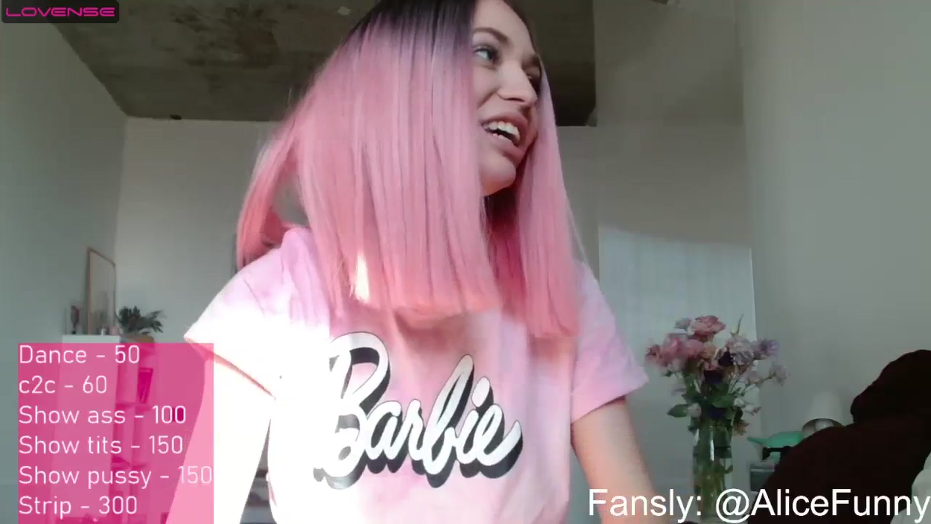Gallery image thumbnail from FunnyMinni's myfreecams stream on, 08/08/2023, 06:11 image 4 of 20