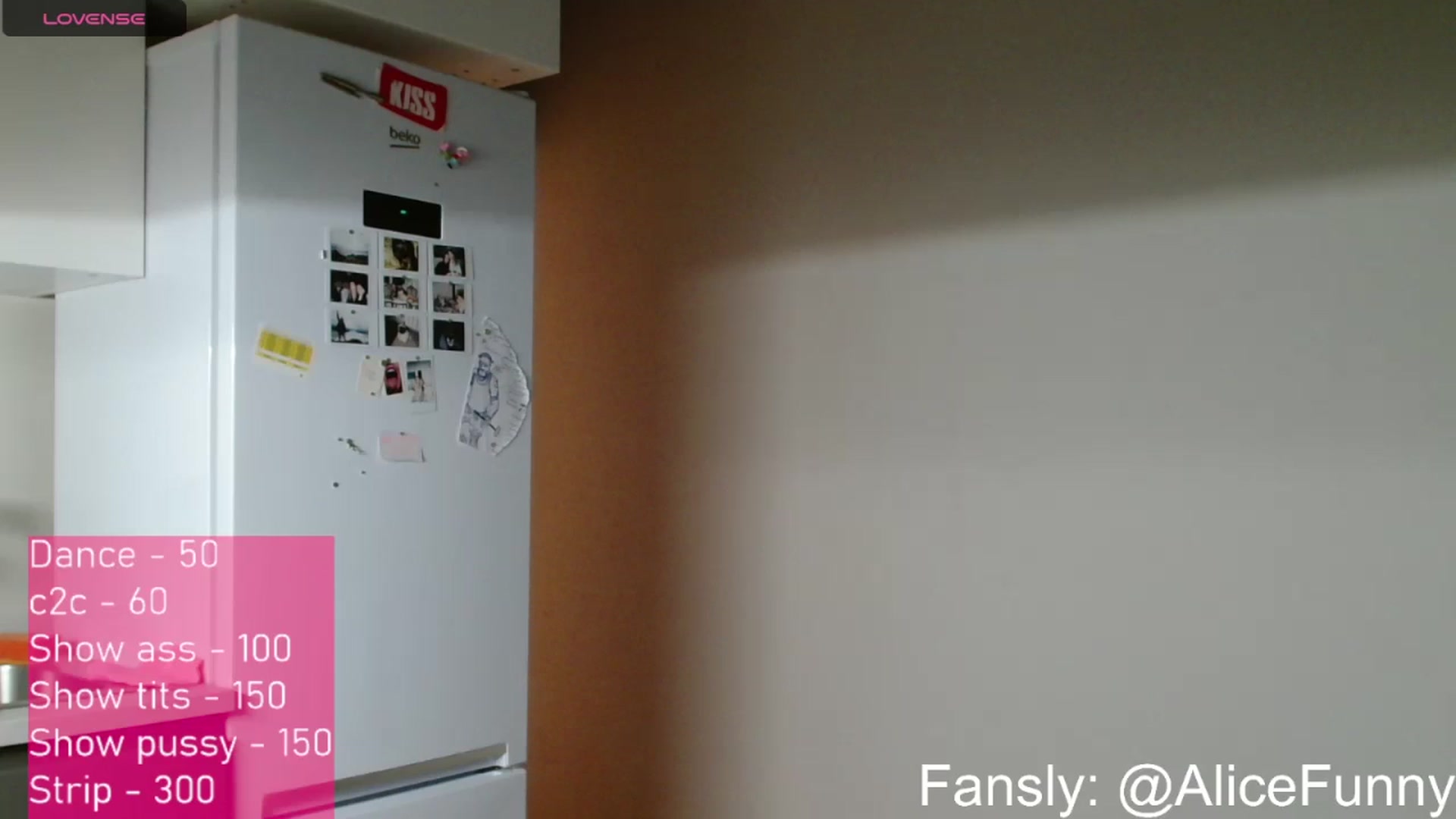 Gallery image thumbnail from FunnyMinni's myfreecams stream on, 08/23/2023, 21:18 image 16 of 20