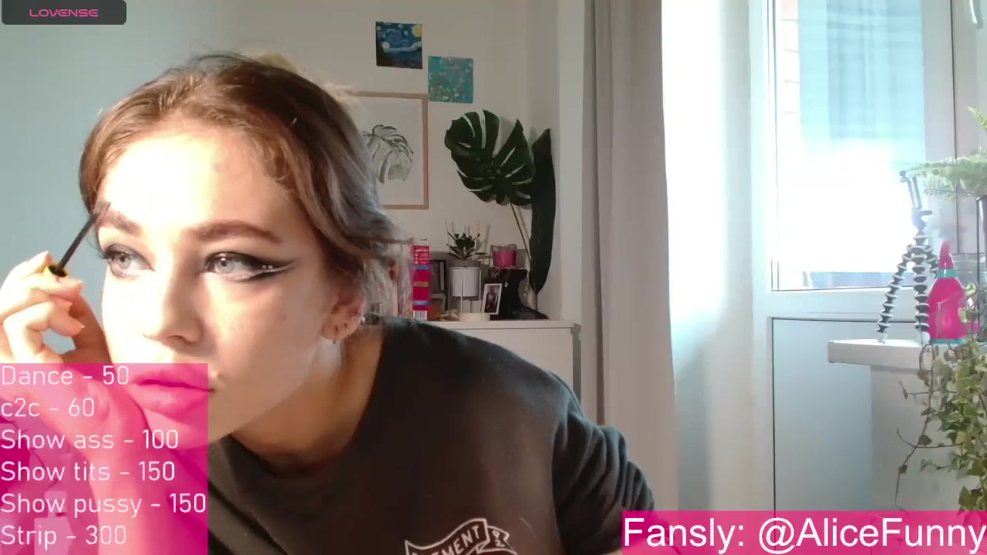 Gallery image thumbnail from FunnyMinni's myfreecams stream on, 10/09/2023, 11:56 image 20 of 20