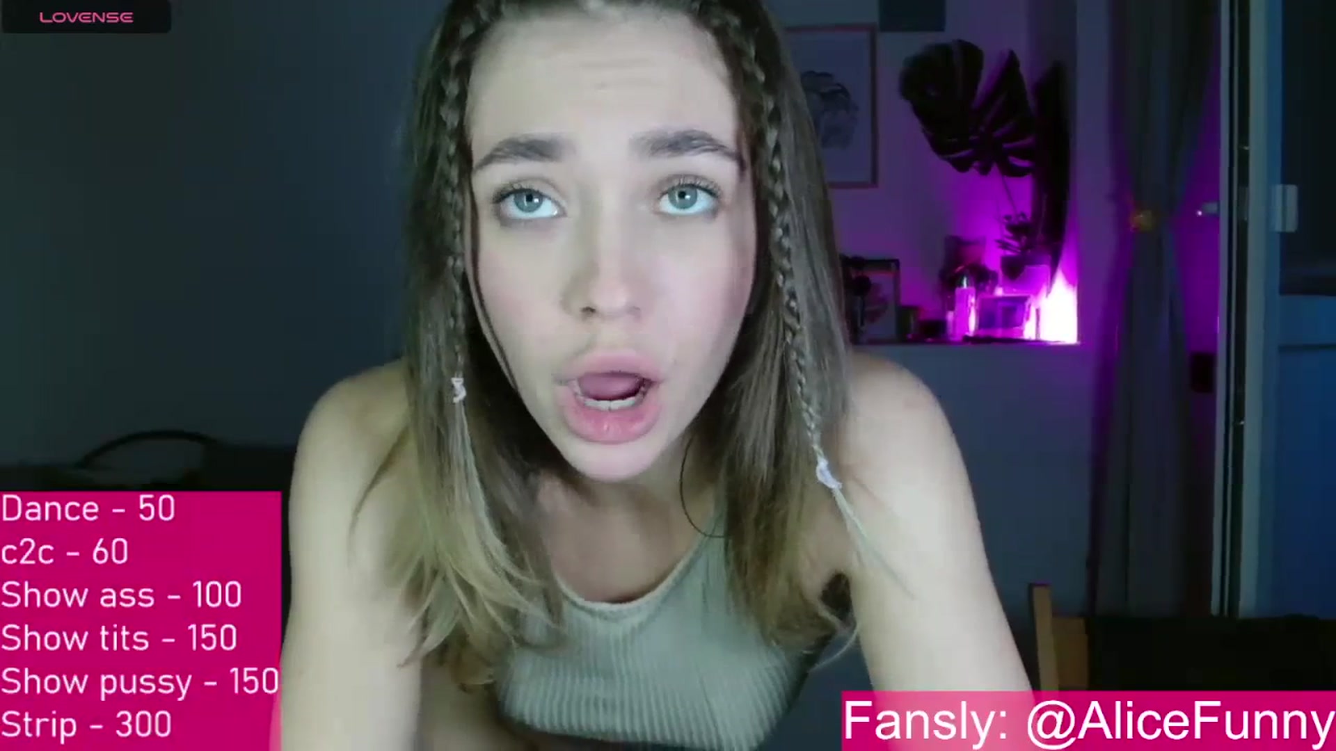 Gallery image thumbnail from FunnyMinni's myfreecams stream on, 10/22/2023, 14:39 image 15 of 20
