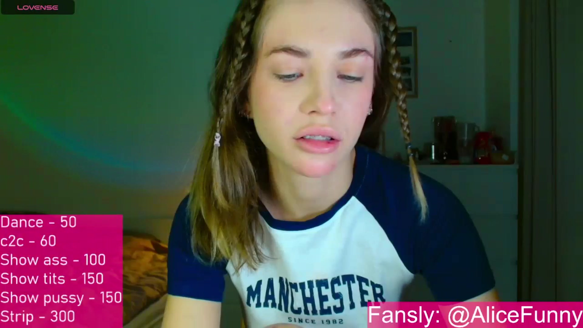 Gallery image thumbnail from FunnyMinni's myfreecams stream on, 11/26/2023, 14:11 image 9 of 20