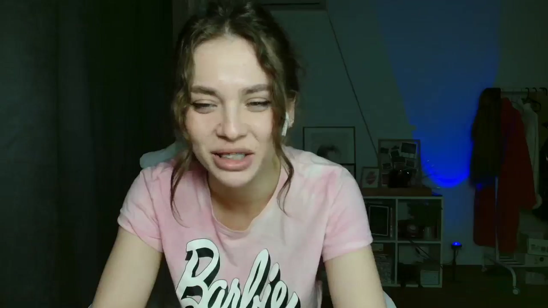 Gallery image thumbnail from FunnyMinni's myfreecams stream on, 03/02/2024, 20:18 image 12 of 20