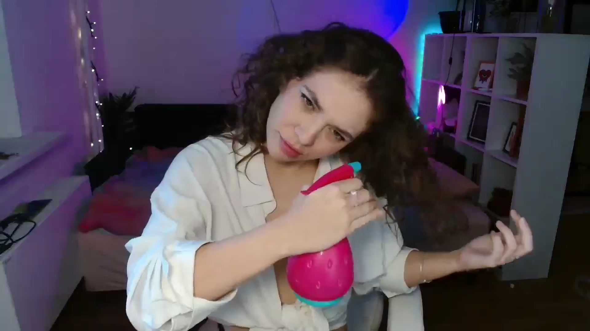 Gallery image thumbnail from FunnyMinni's myfreecams stream on, 09/05/2024, 10:01 image 20 of 20