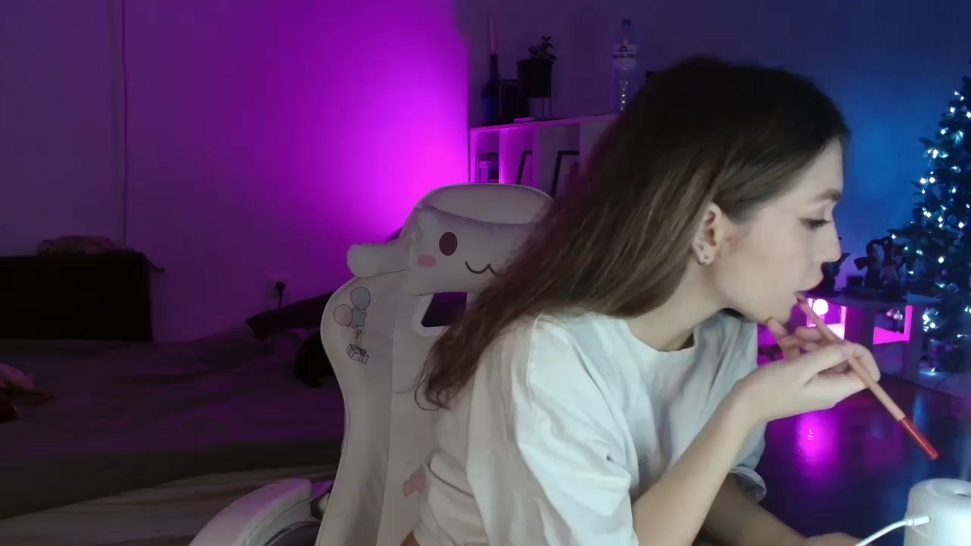 Gallery image thumbnail from FunnyMinni's myfreecams stream on, 12/29/2024, 20:26 image 1 of 20
