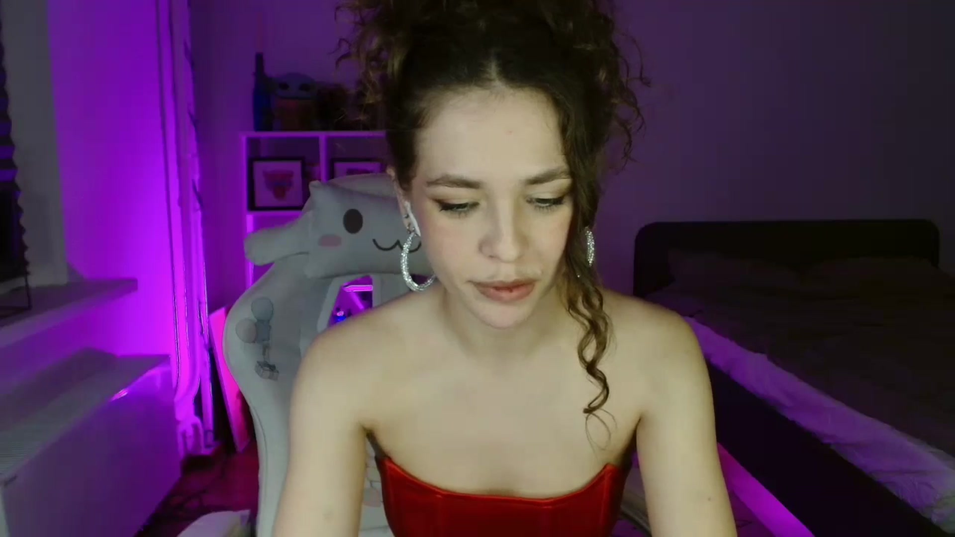Gallery image thumbnail from FunnyMinni's myfreecams stream on, 01/22/2025, 18:42 image 6 of 20