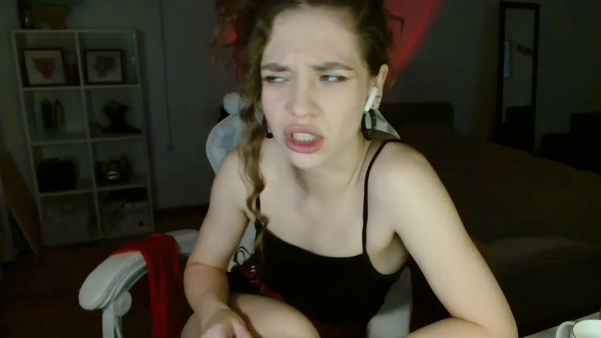 Gallery image thumbnail from FunnyMinni's myfreecams stream on, 02/13/2025, 18:52 image 1 of 20