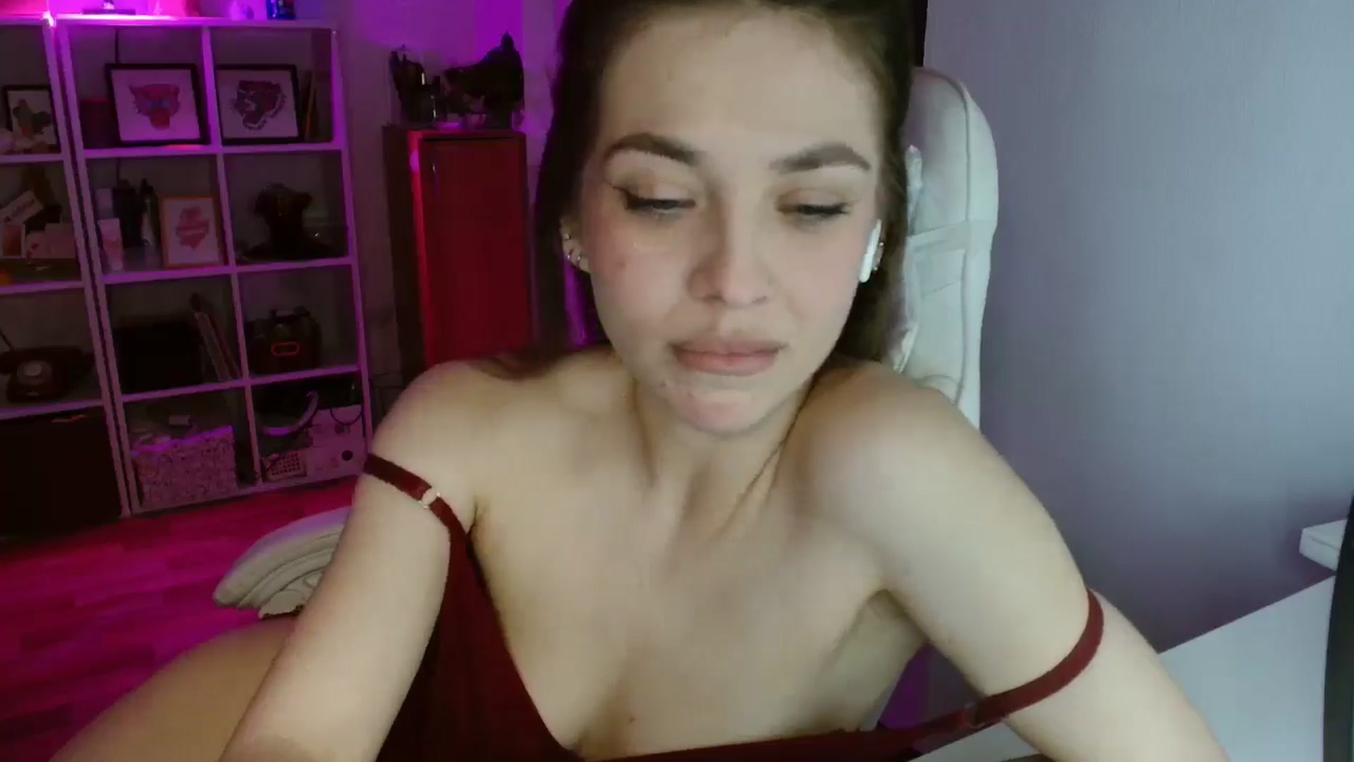 Gallery image thumbnail from FunnyMinni's myfreecams stream on, 03/07/2025, 19:11 image 4 of 20