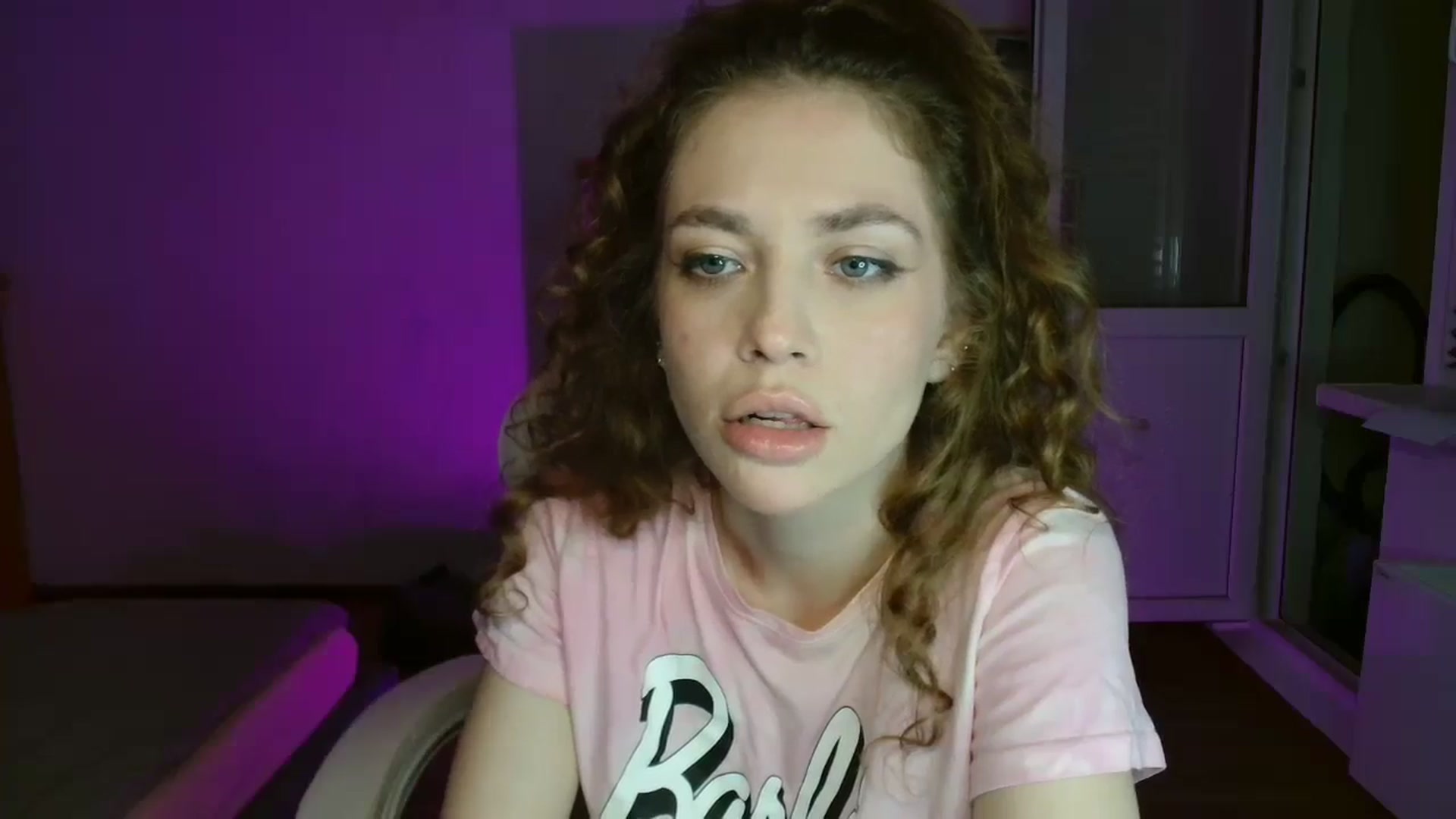 Gallery image thumbnail from FunnyMinni's myfreecams stream on, 04/24/2025, 18:58 image 14 of 20