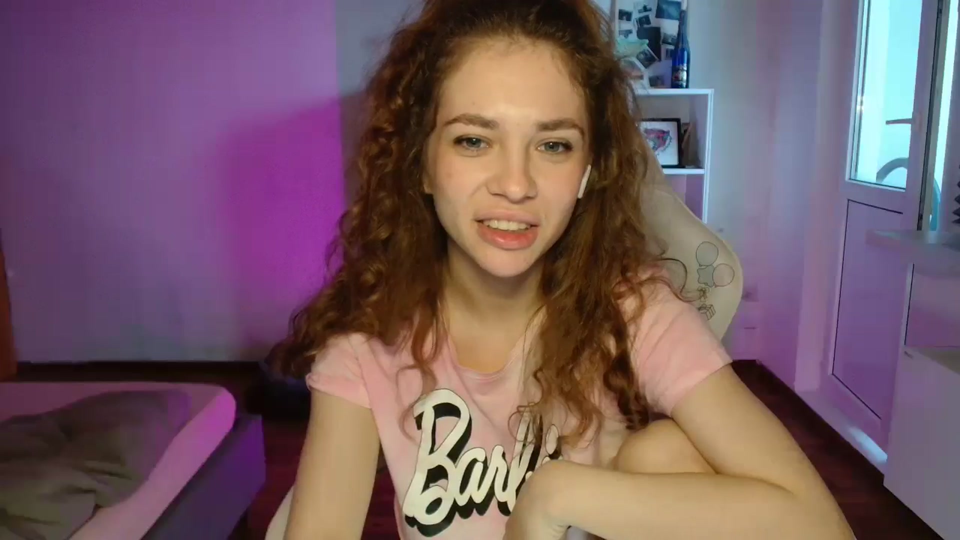 Gallery image thumbnail from FunnyMinni's myfreecams stream on, 04/25/2025, 08:53 image 7 of 20
