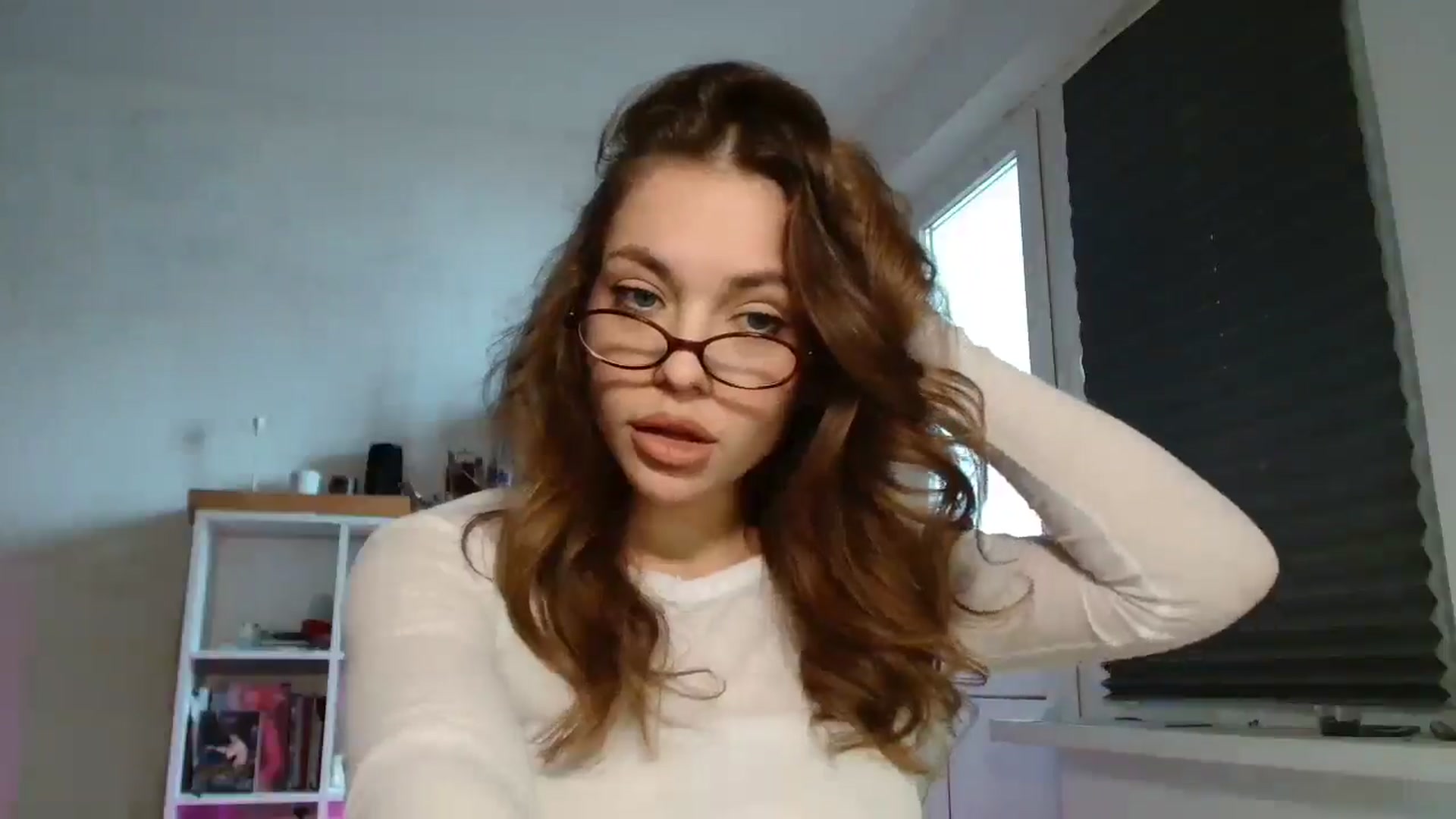 Gallery image thumbnail from FunnyMinni's myfreecams stream on, 05/03/2025, 10:14 image 17 of 20
