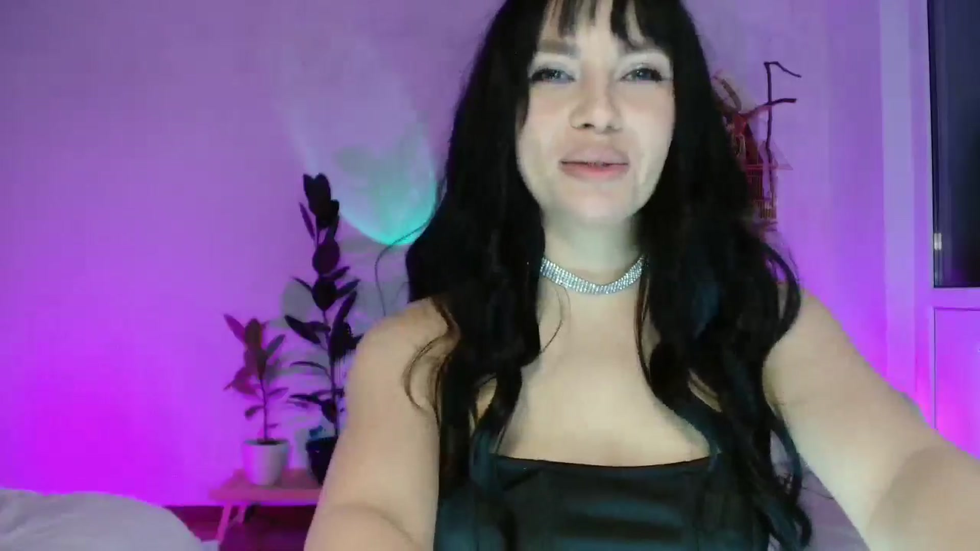Gallery image thumbnail from FunnyMinni's myfreecams stream on, 10/26/2025, 19:56 image 14 of 20
